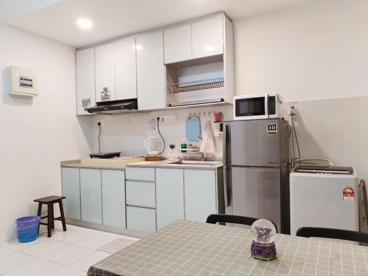 Camellia Residence ForestView Seri Austin Johor Bahru Near Eco Palladium by Harmony Homestay