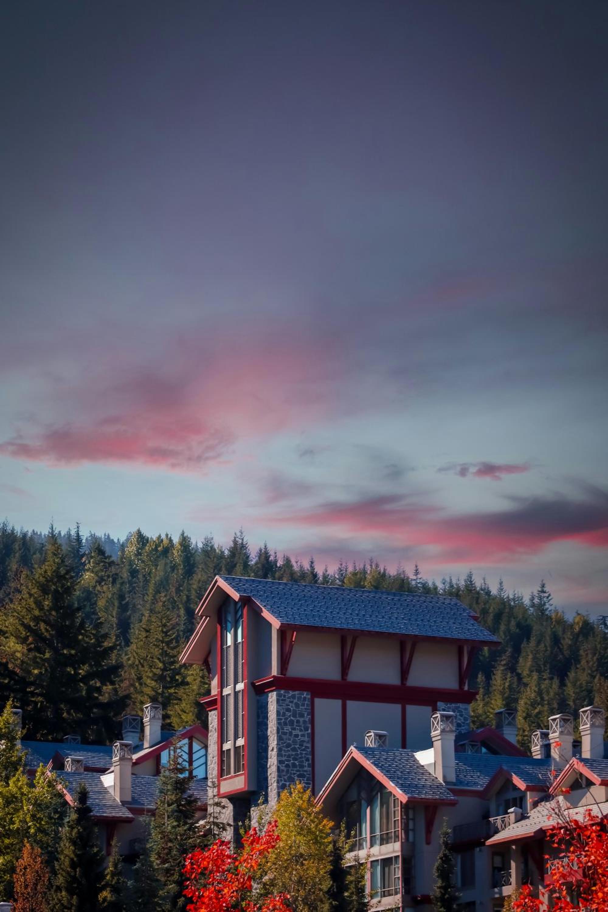 City Retreat With Views in the Heart of Downtown