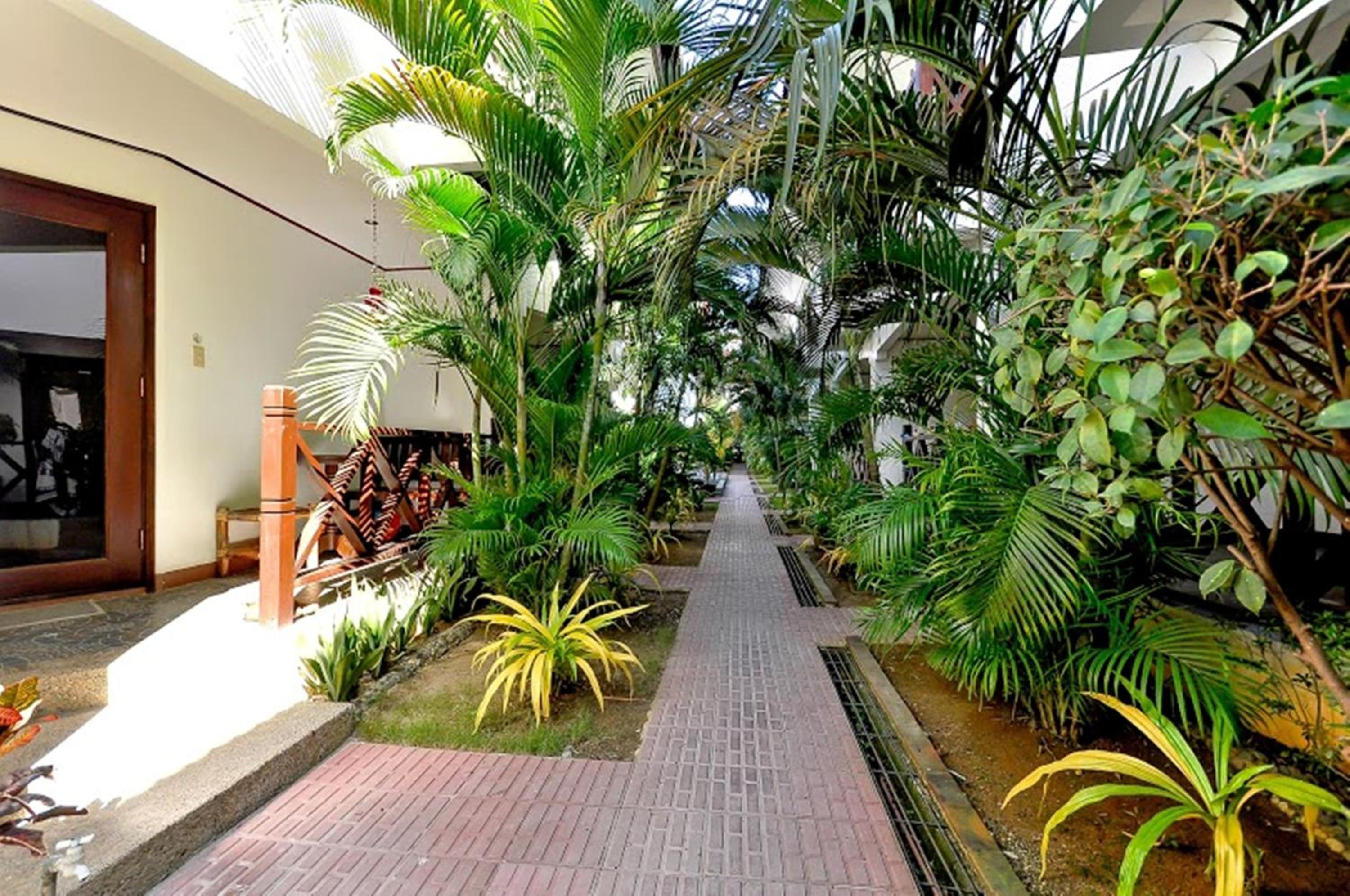 Nirvana Beach Resort