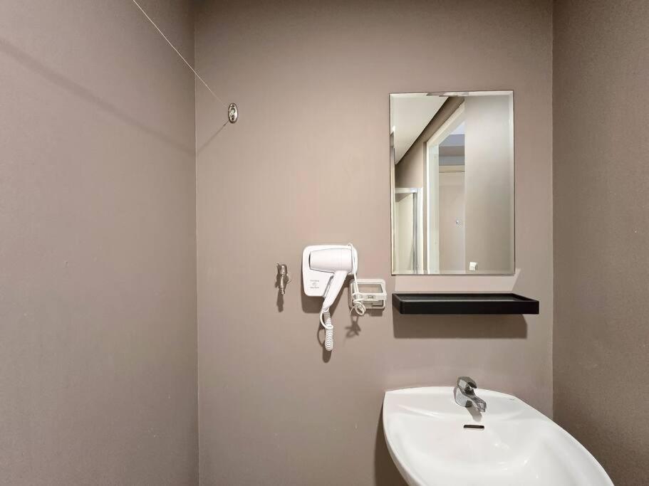 1BR Condotel with Balcony at SM Light Residences #LT10 view 4