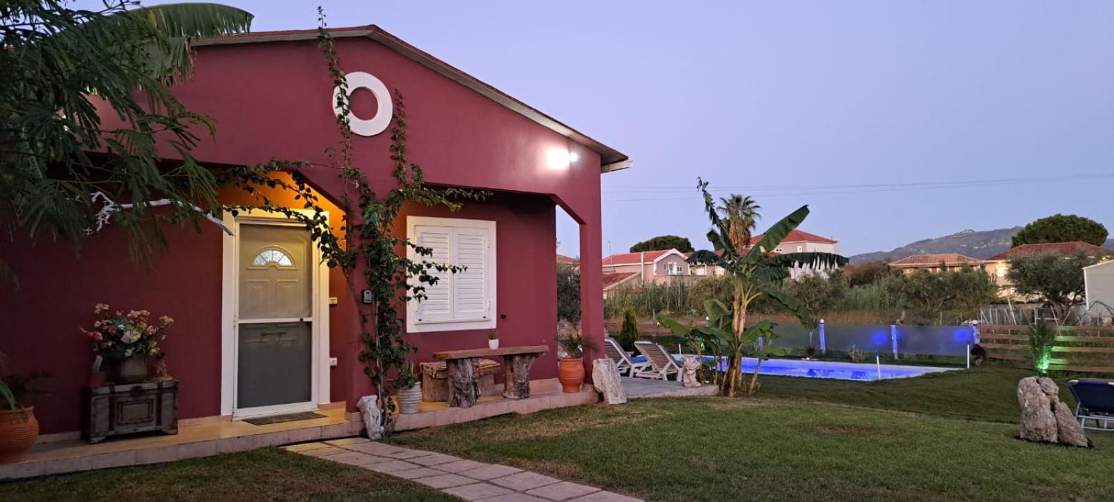 Konstantinos holidays house