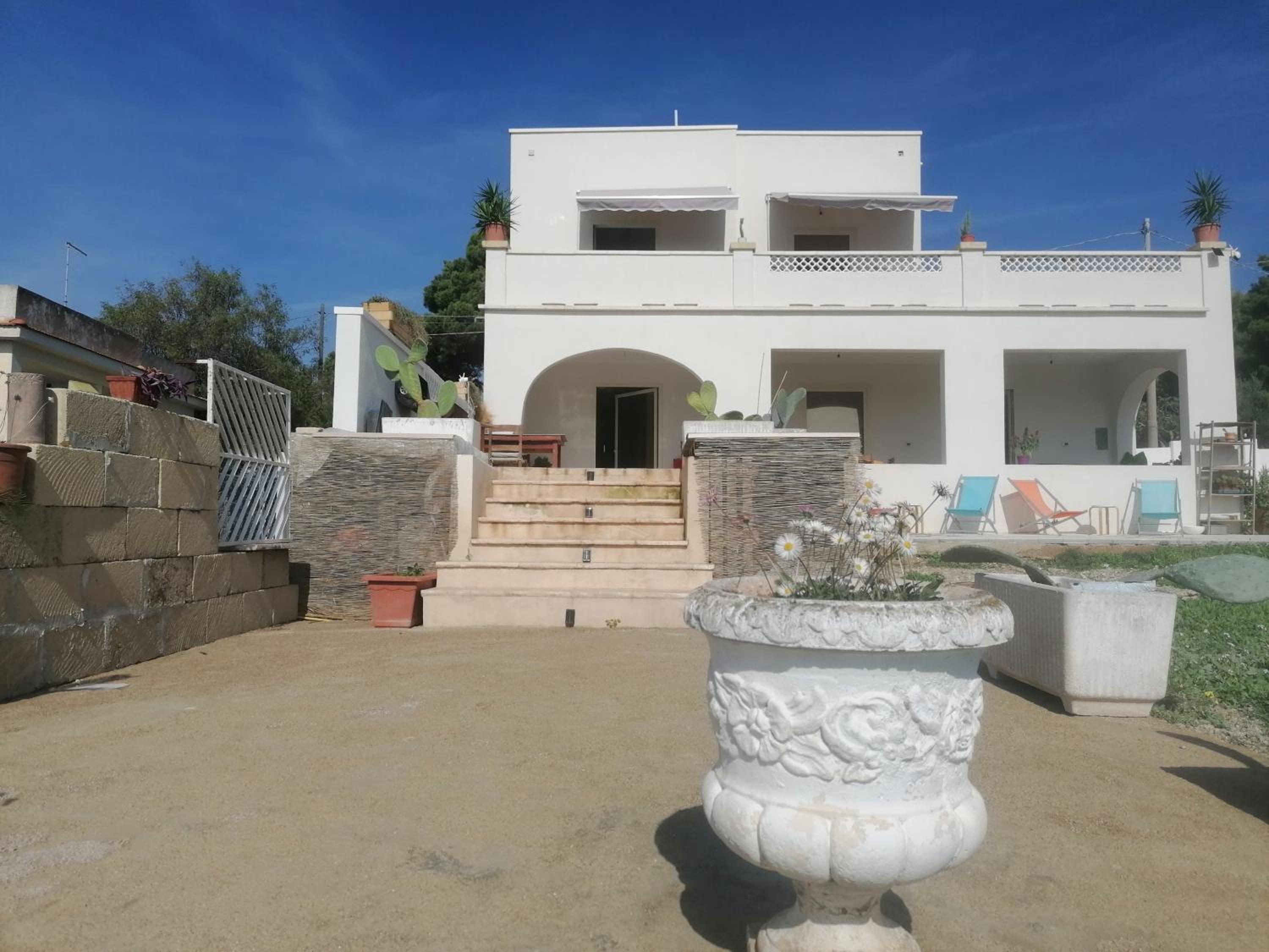 Villa Salentu, Marina di Pulsano