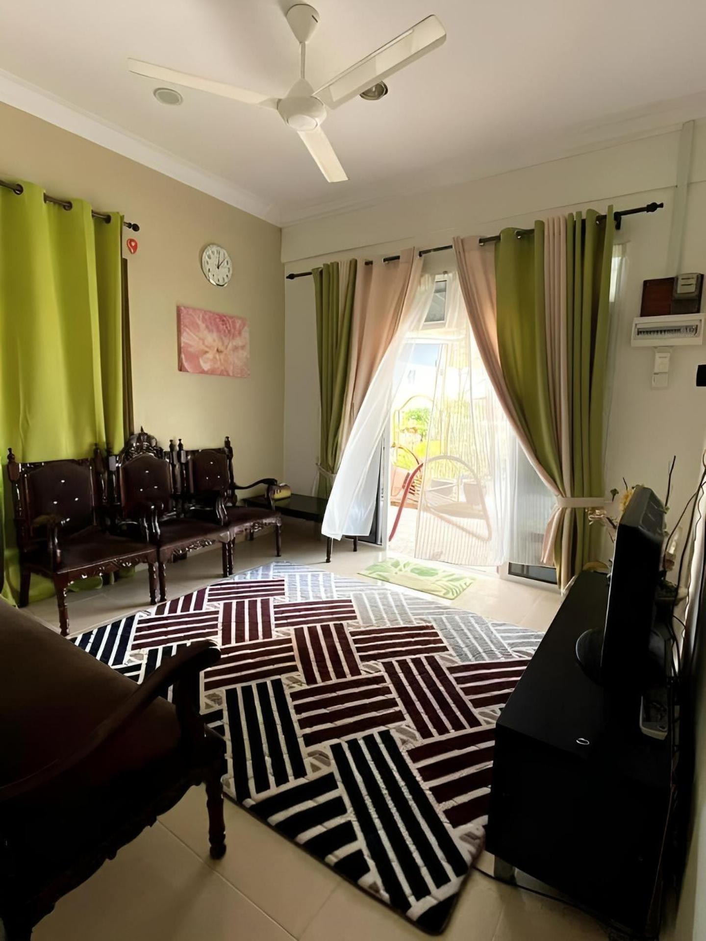 Kuala Besut - Homestay Ku Baru photo 6