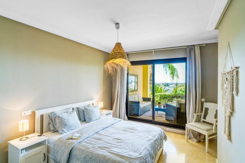 La vie en Rose - Sea Views Flat