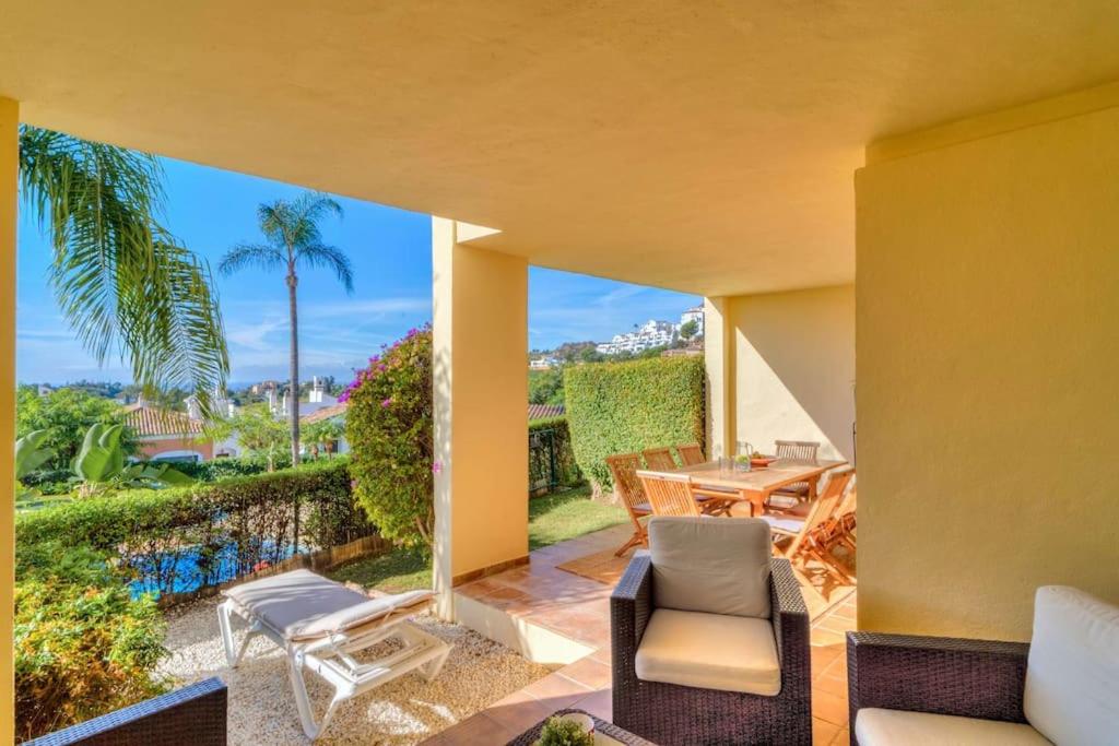 La vie en Rose - Sea Views Flat