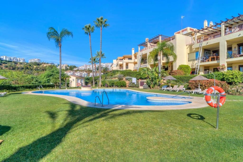 La vie en Rose - Sea Views Flat