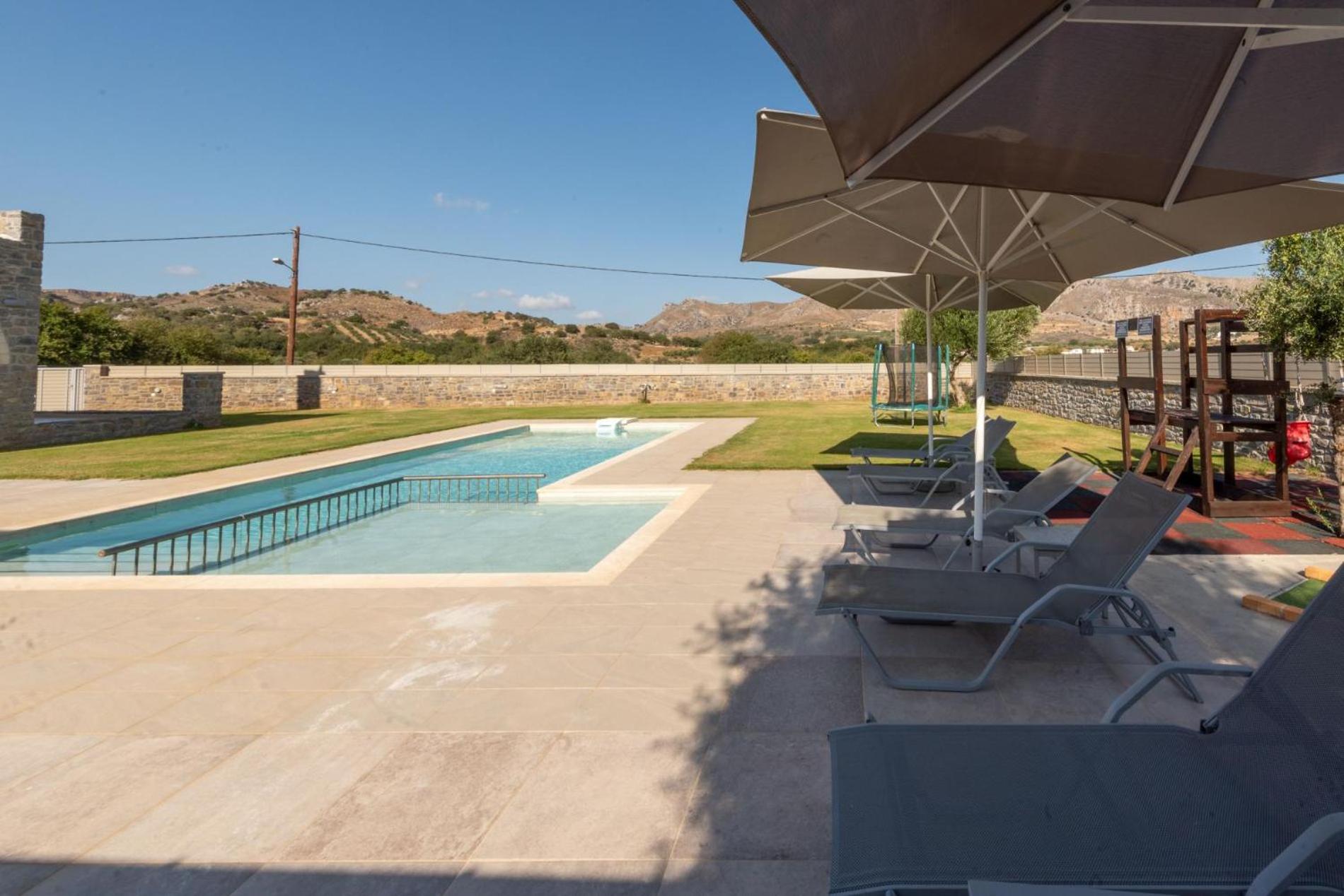 Villa Vilana with private pool view 3