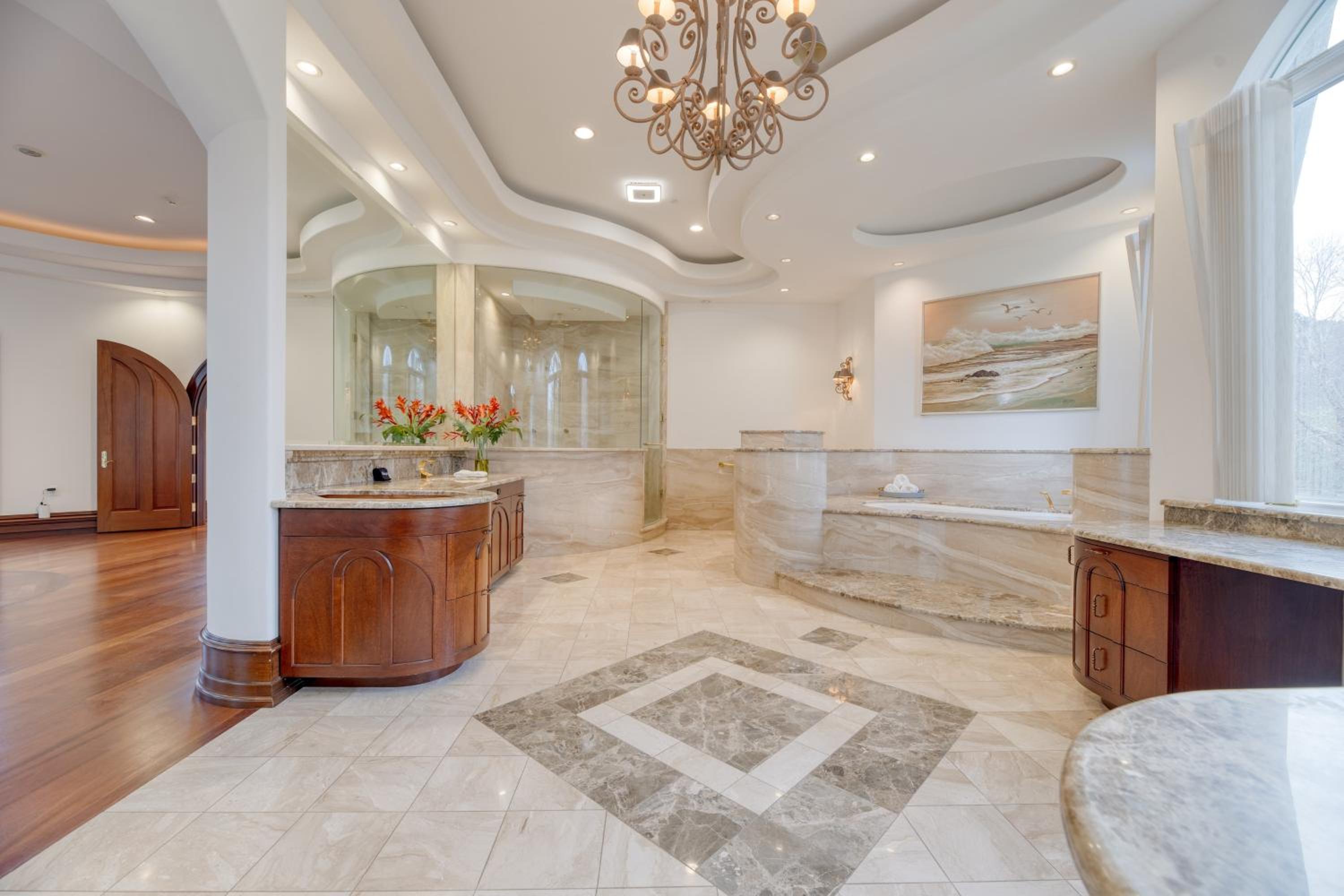 Bay Estate Luxe Waterfront Home w Private Pier MainGuest House Bay Views