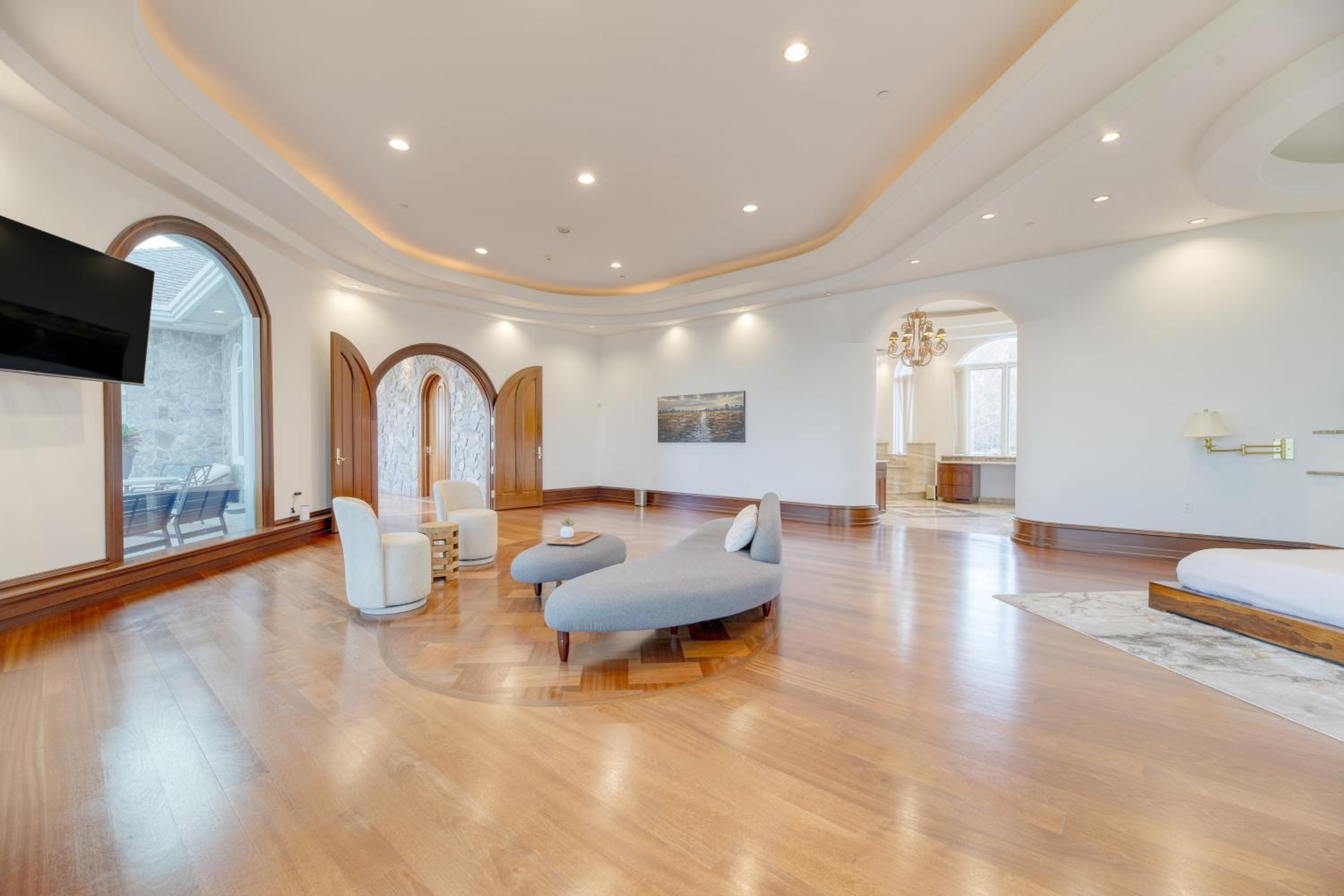 Bay Estate Luxe Waterfront Home w Private Pier MainGuest House Bay Views