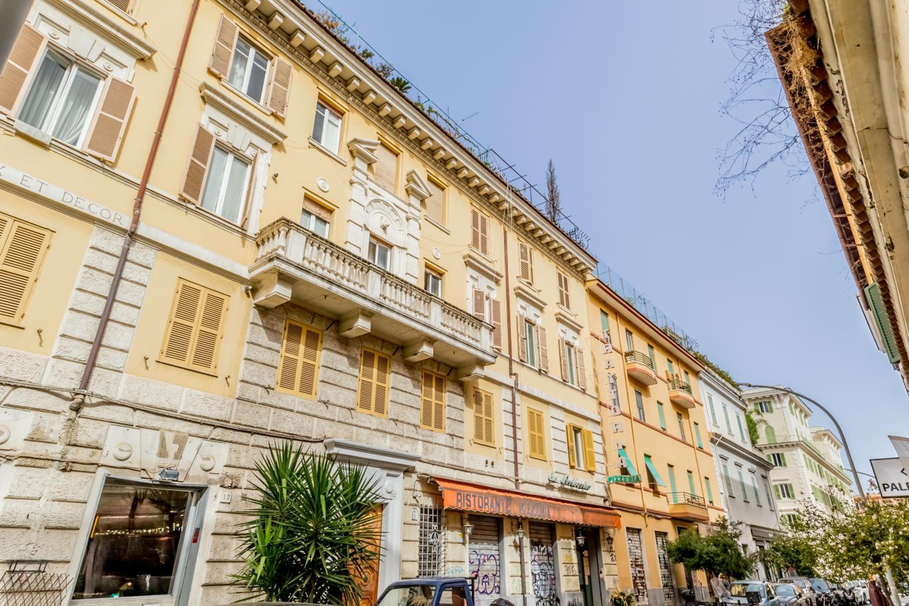 BBHOME Eleganza e comfort unico in San Giovanni district