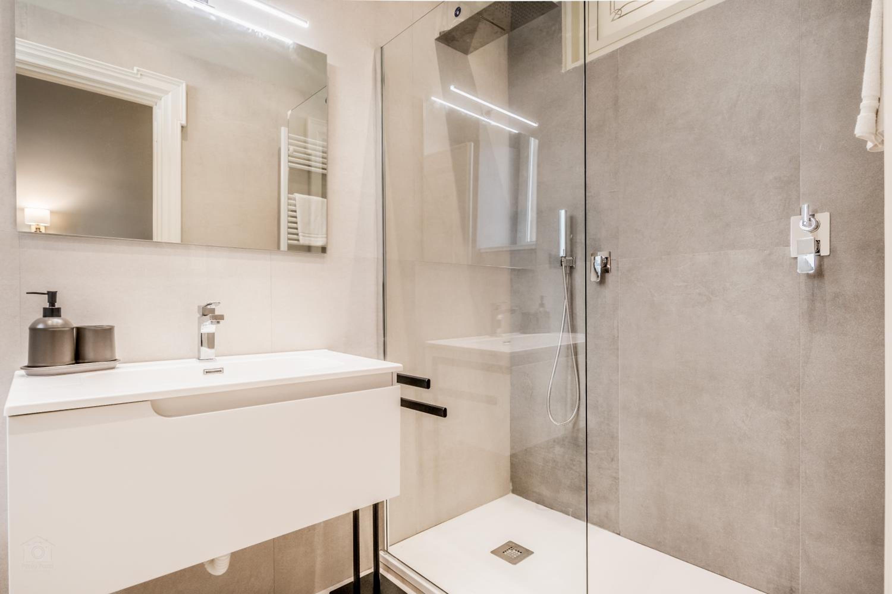 BBHOME Eleganza e comfort unico in San Giovanni district