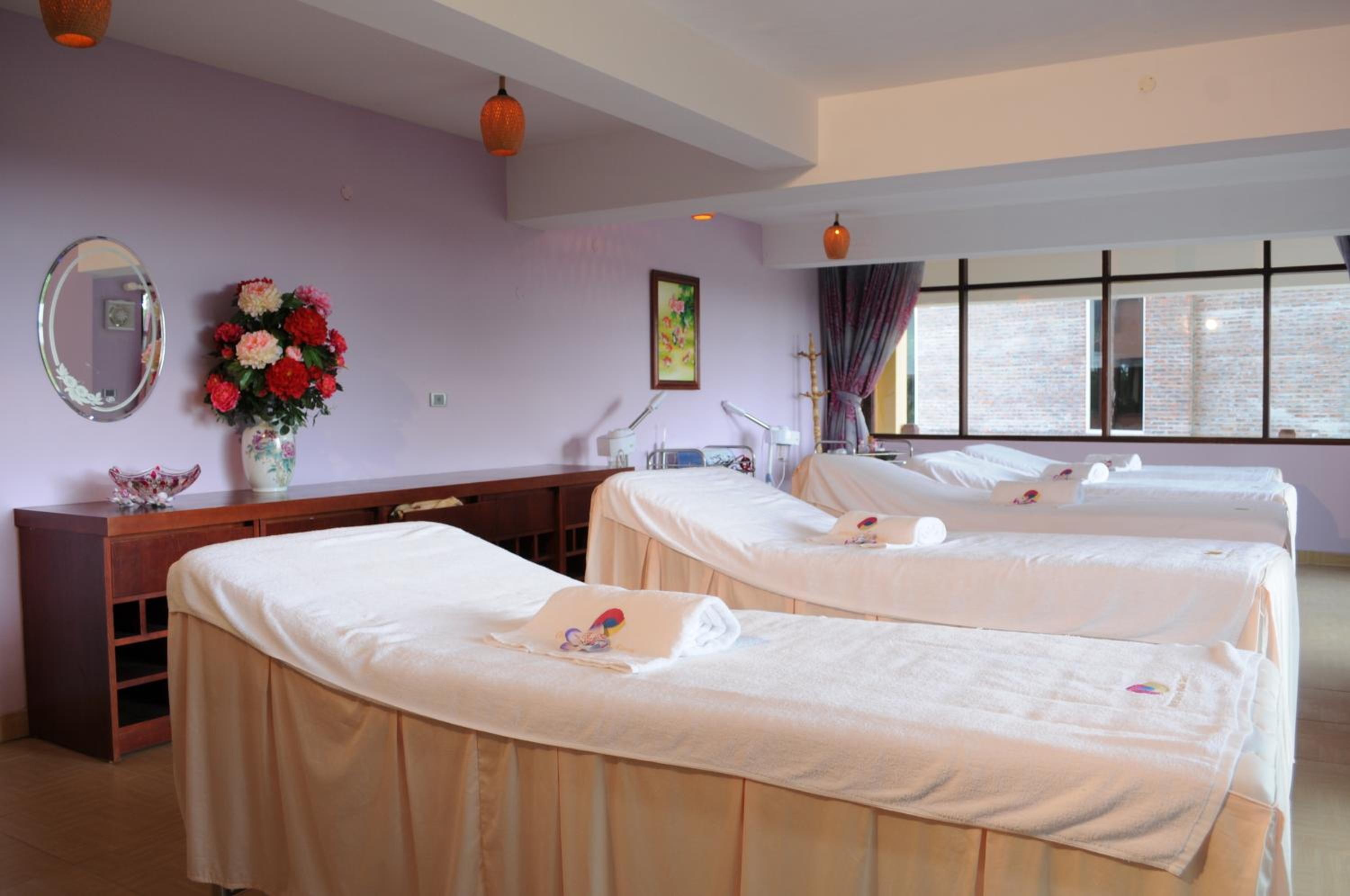 Cuc Phuong Mineral Resort Ninh Binh