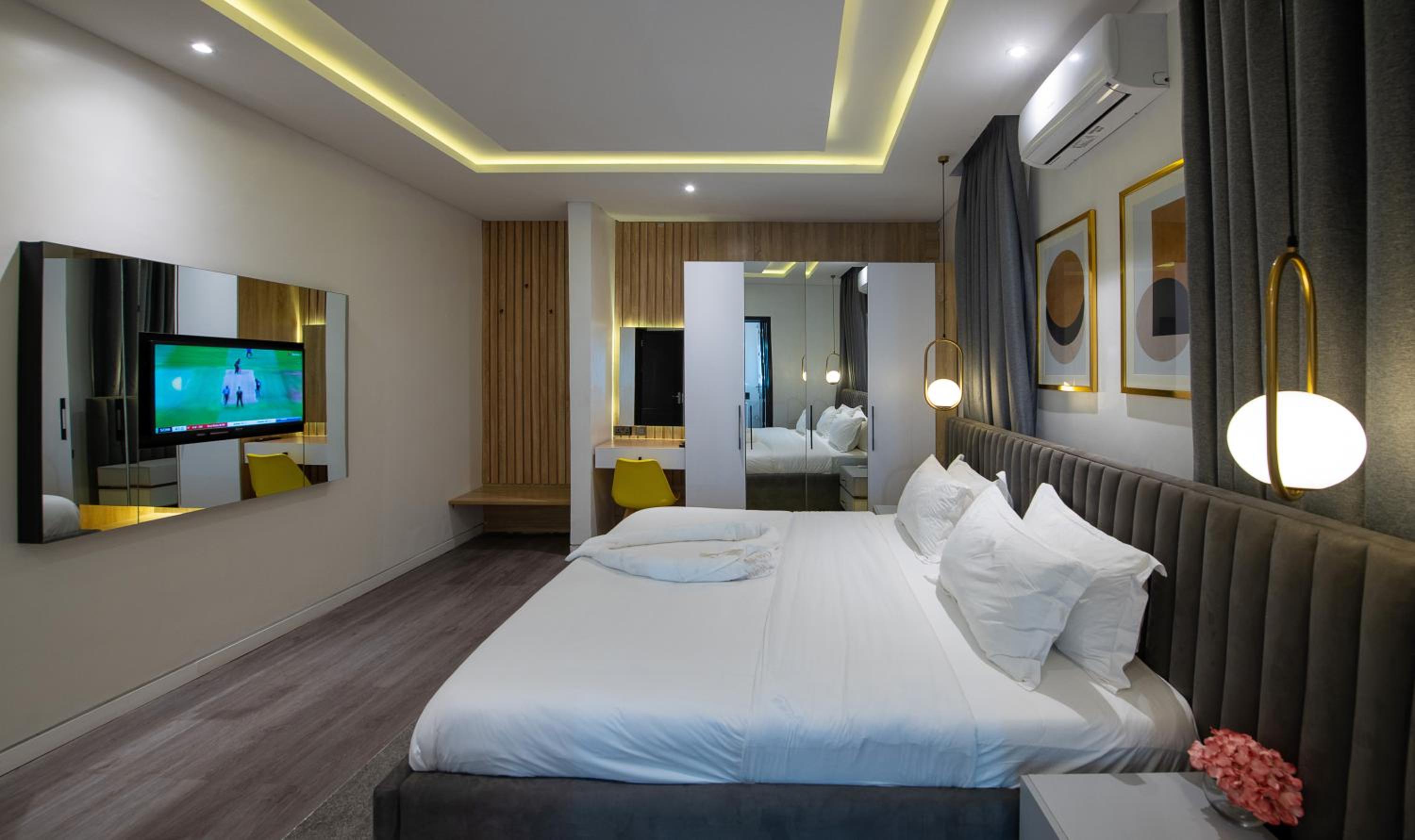 hotel room