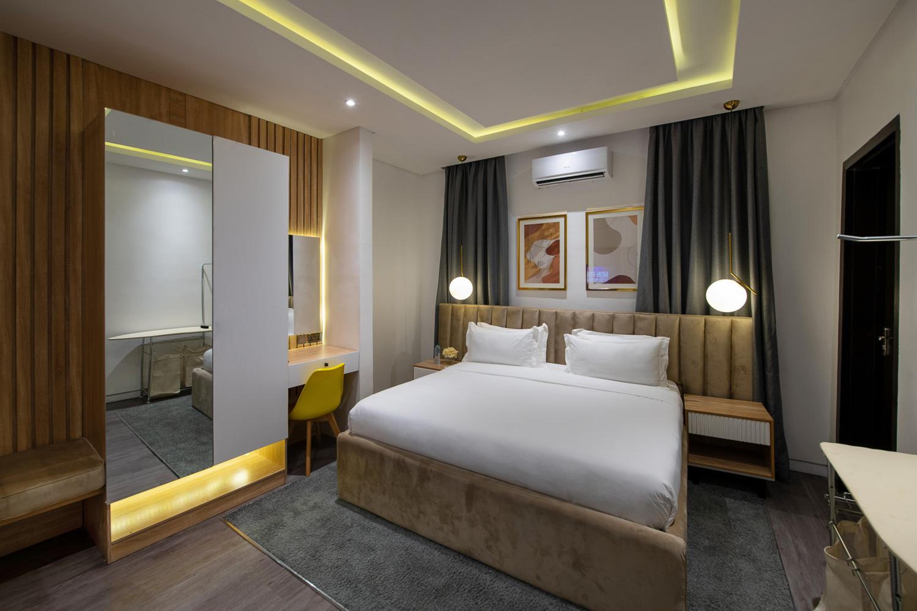 hotel room