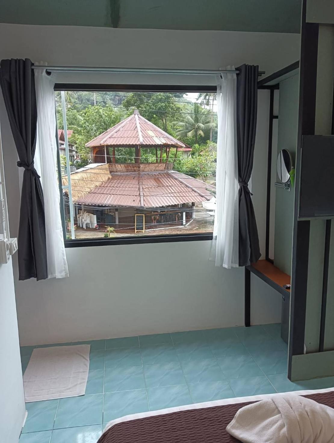 White Jail at Koh Tao Hostel