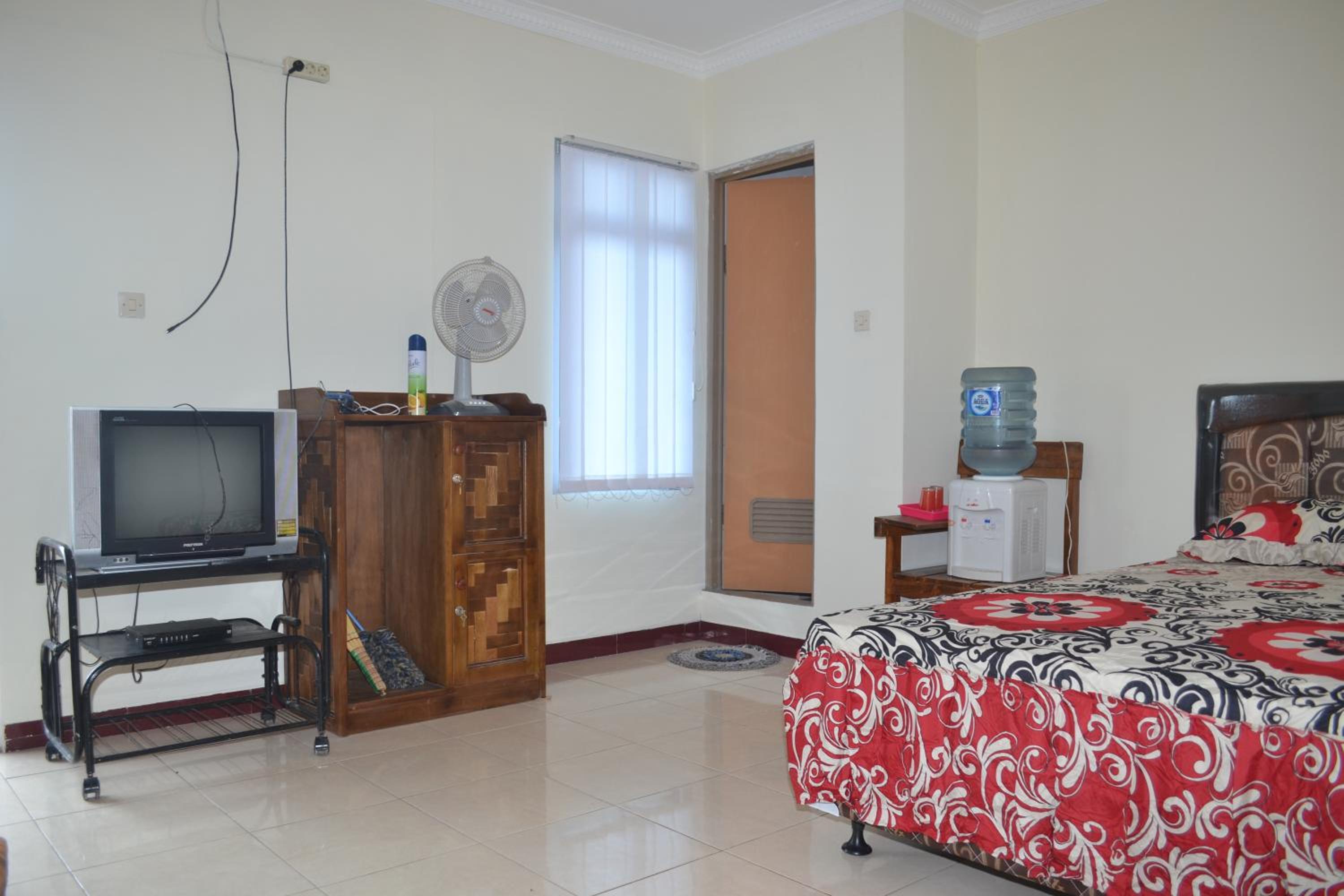 Crown Guest House