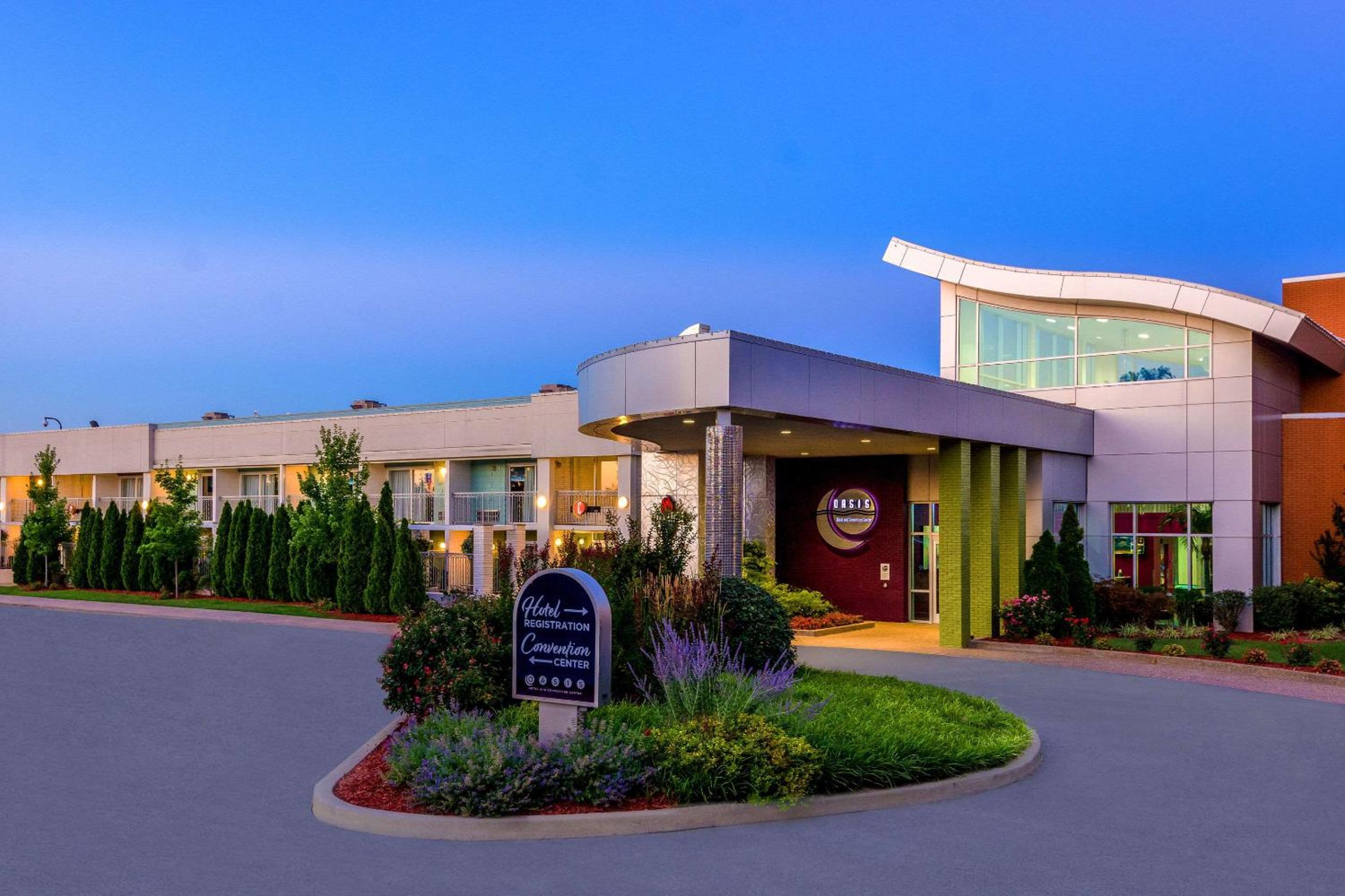 Oasis Hotel and Conv Center, an Ascend Collection Hotel