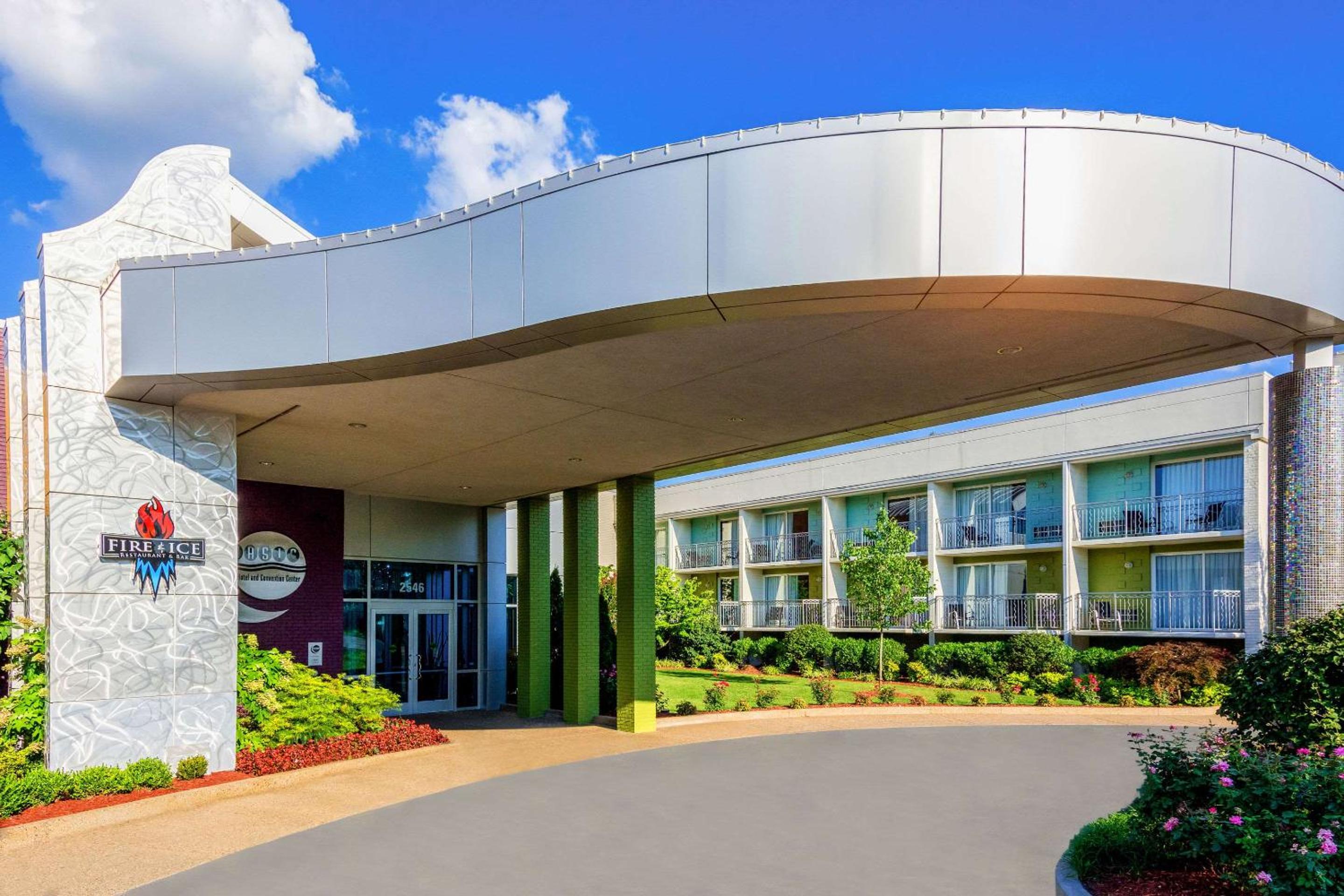 Oasis Hotel and Conv Center, an Ascend Collection Hotel