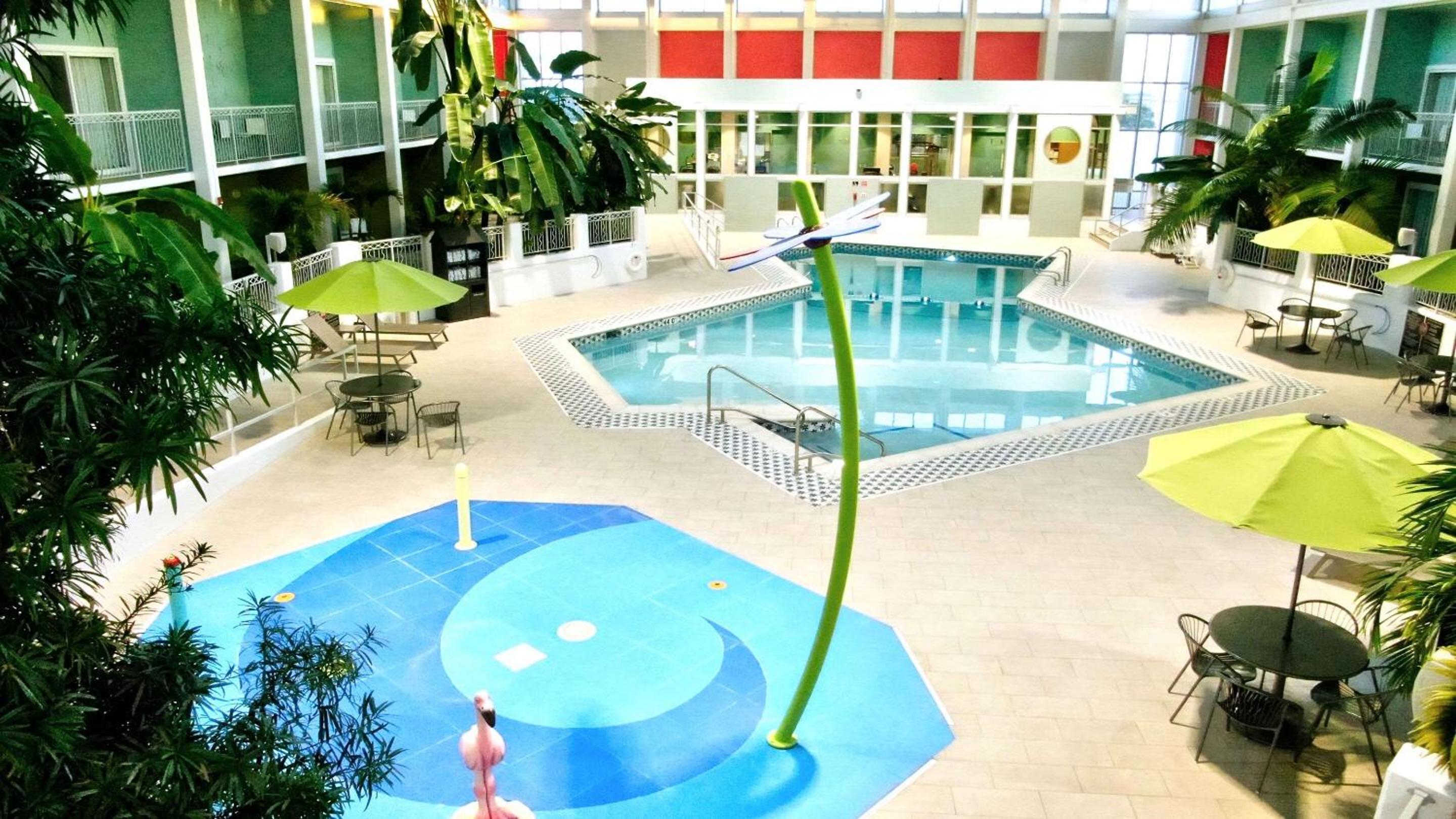 Oasis Hotel and Conv Center, an Ascend Collection Hotel