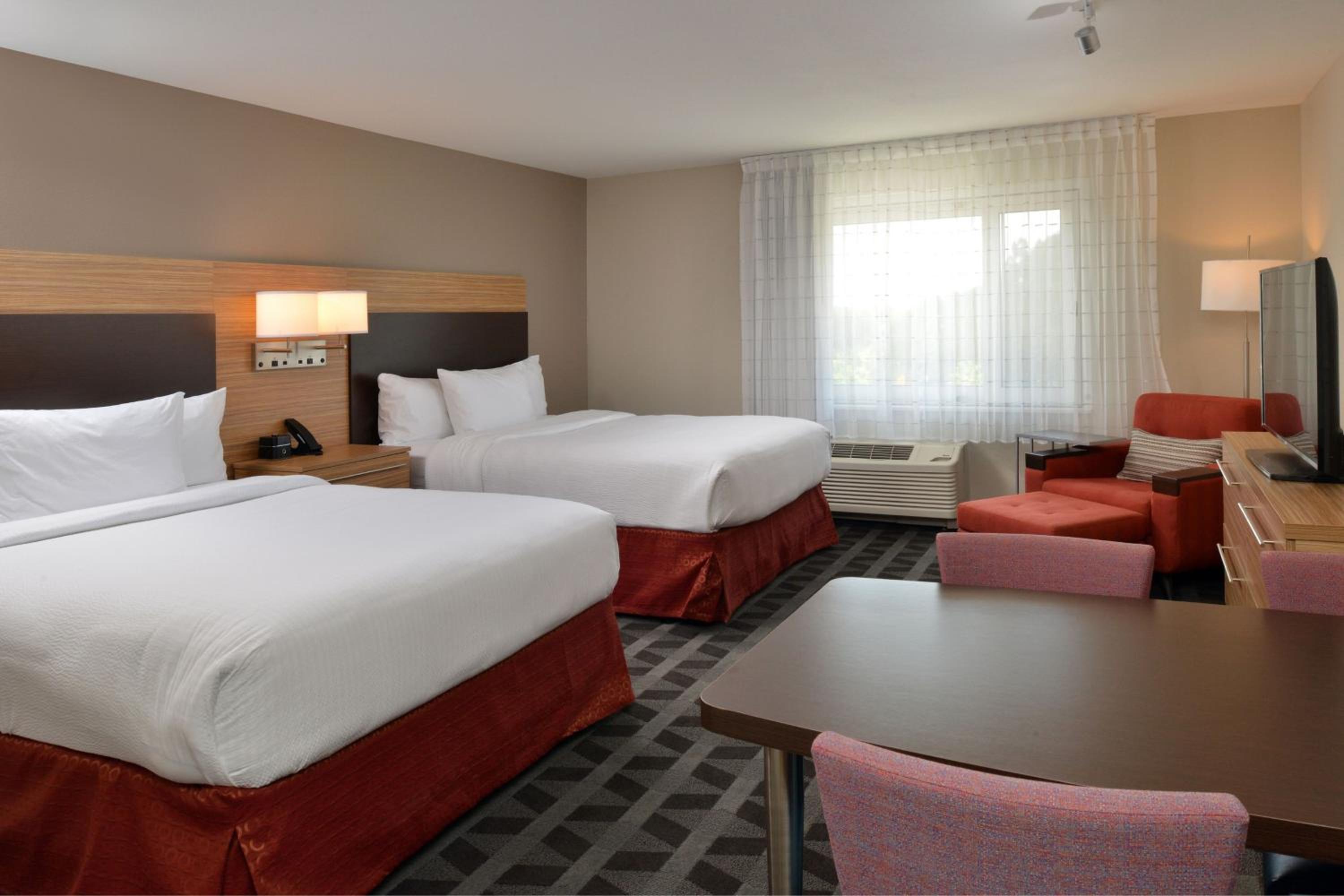 Raleigh Vacations - TownePlace Suites by Marriott Raleigh Durham Airport Morrisville - Property Image 1
