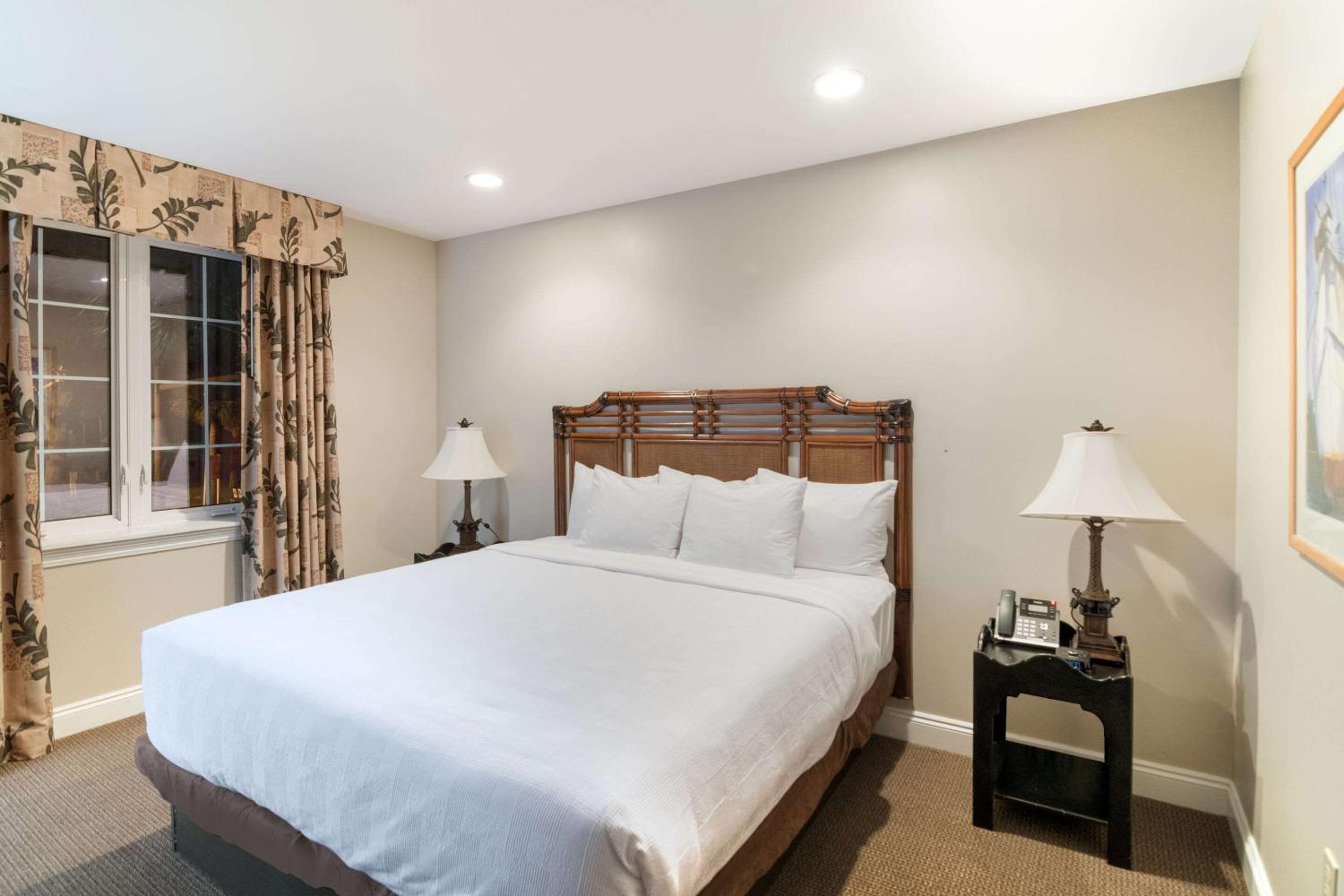 The Port Inn - Port St Joe, an Ascend Collection Hotel