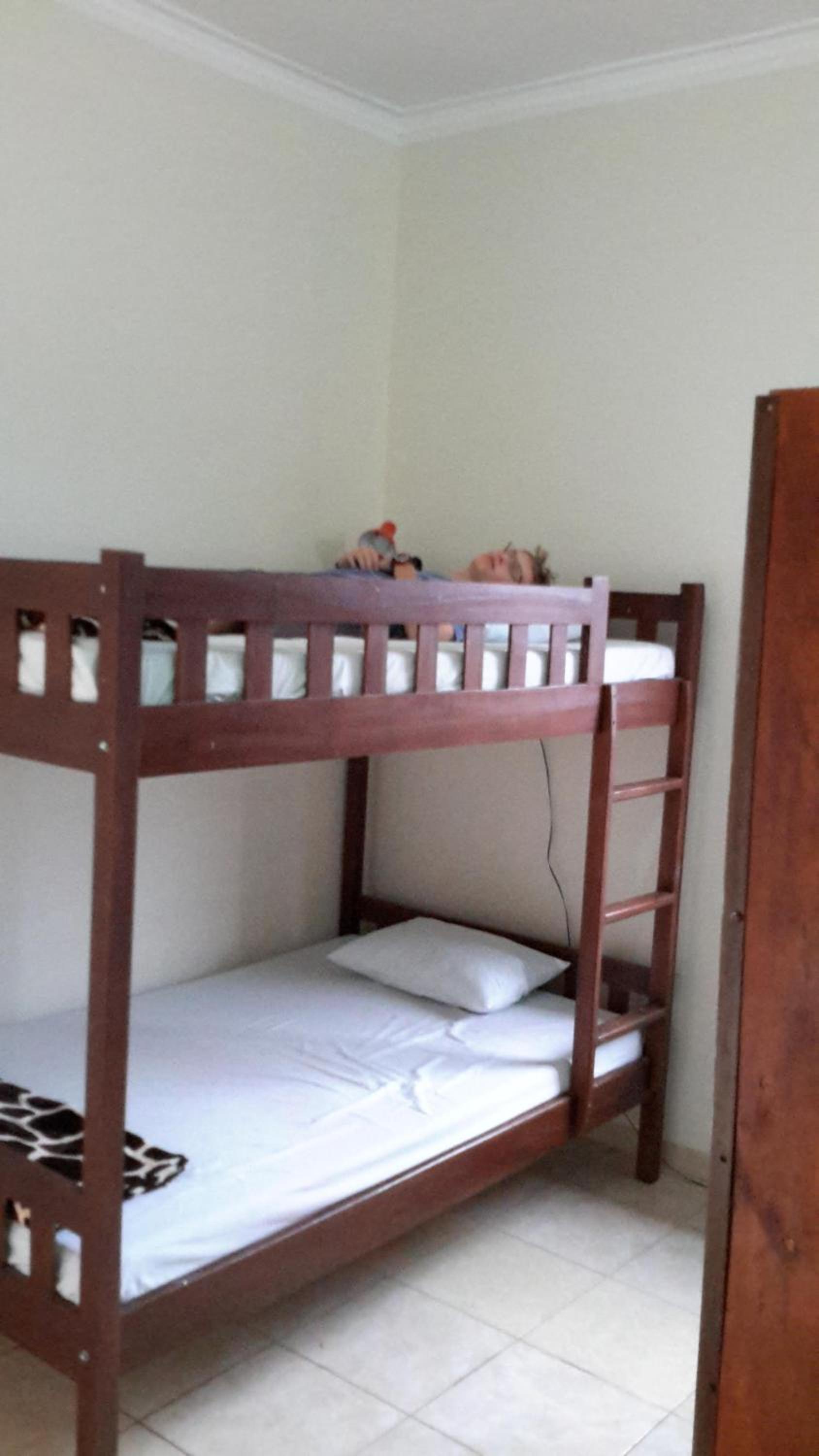 Crown Guest House, Ambarawa - 22