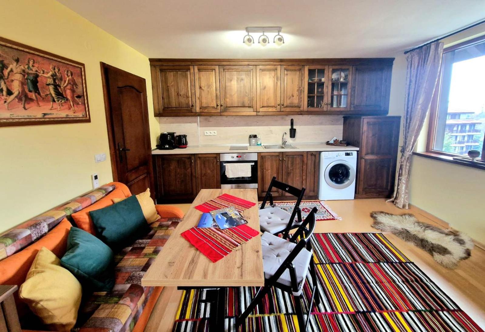 Bansko Vacations - Mountain View Home Maggie - Property Image 1