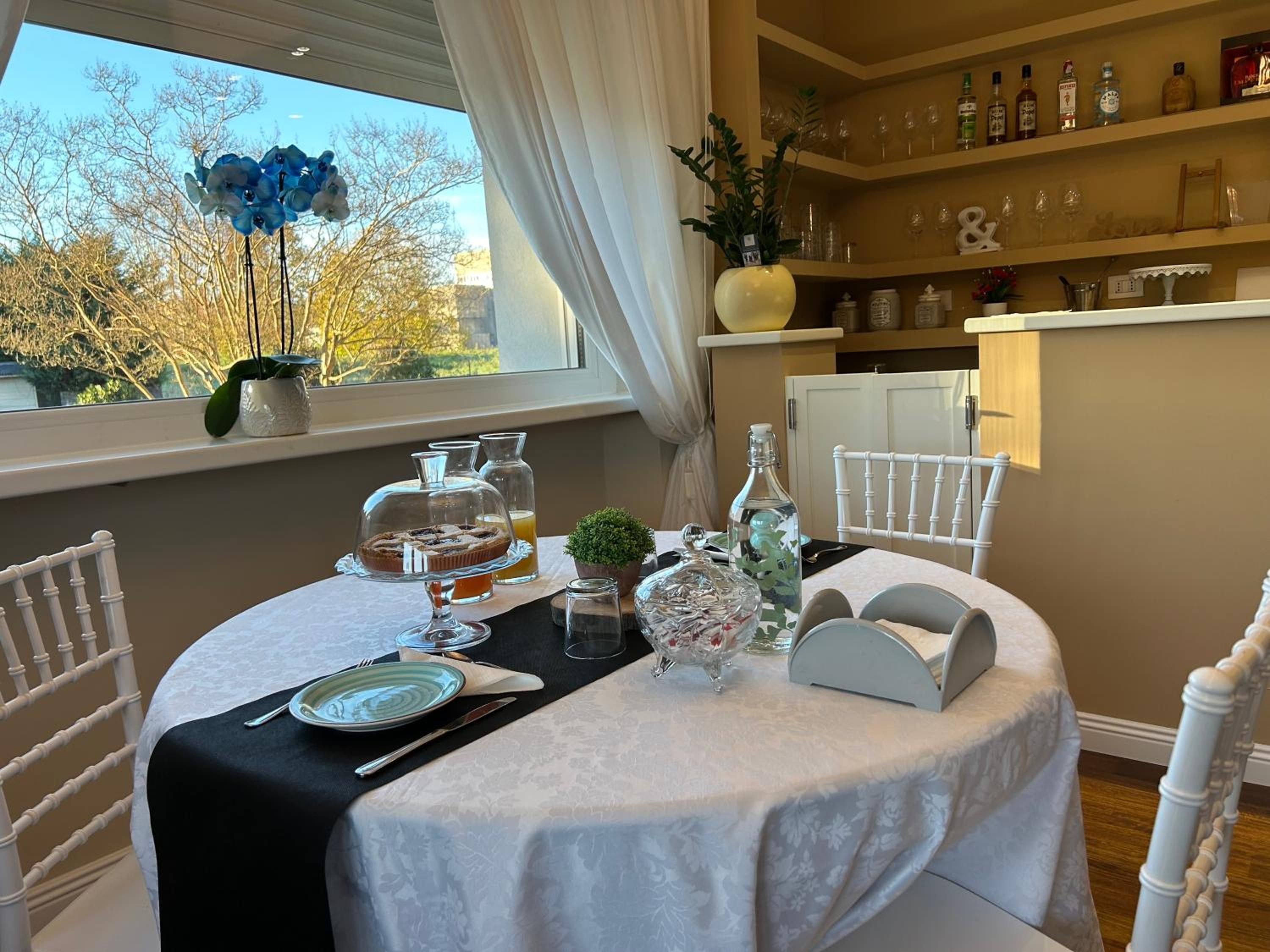 Villa Marchese Lake Maggiore view 3
