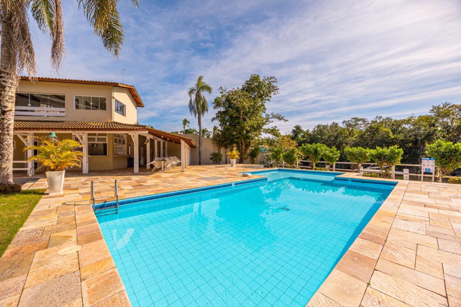 Lindo Loft na Praia de Barra do Una à beira do Rio