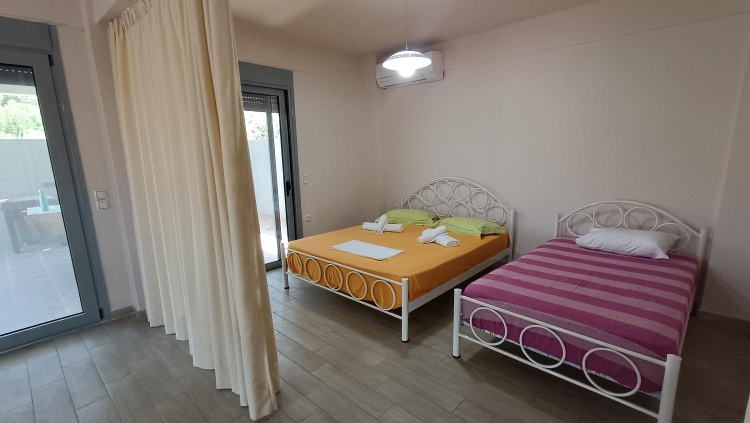 Makarounis Athanasios Apartments
