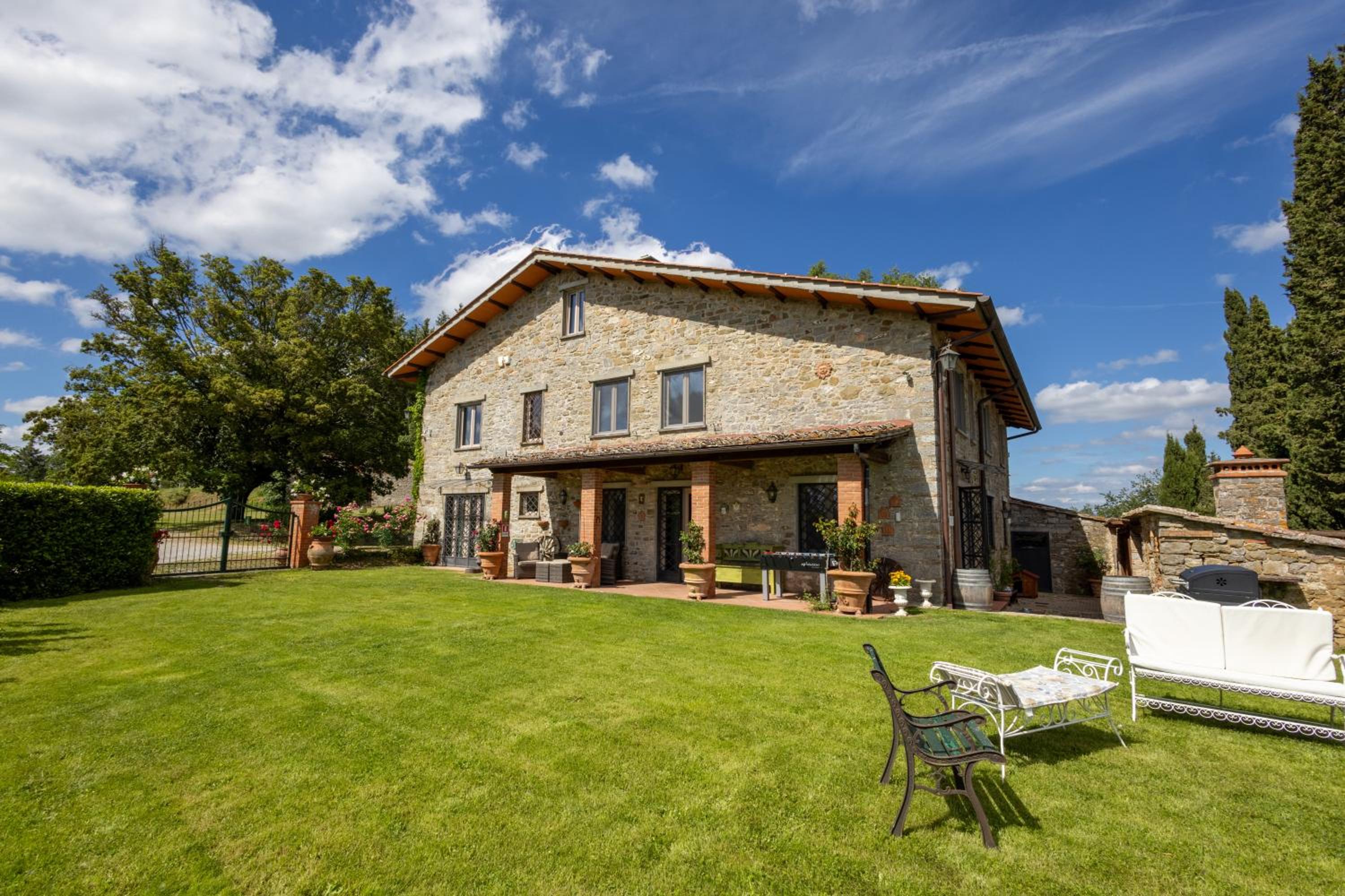 Montelucci Chianti Agrivilla