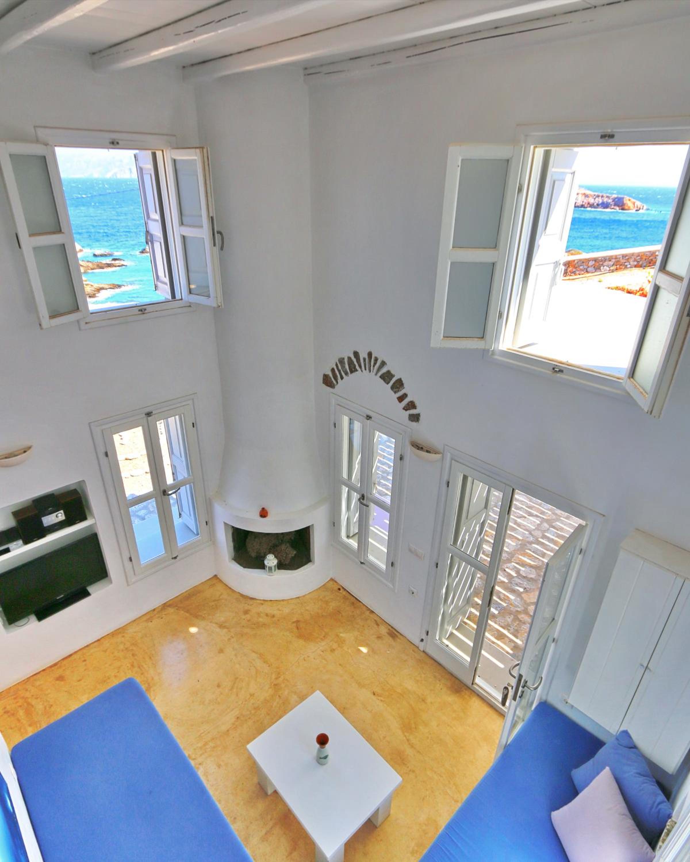Folegandros Villas Seafront