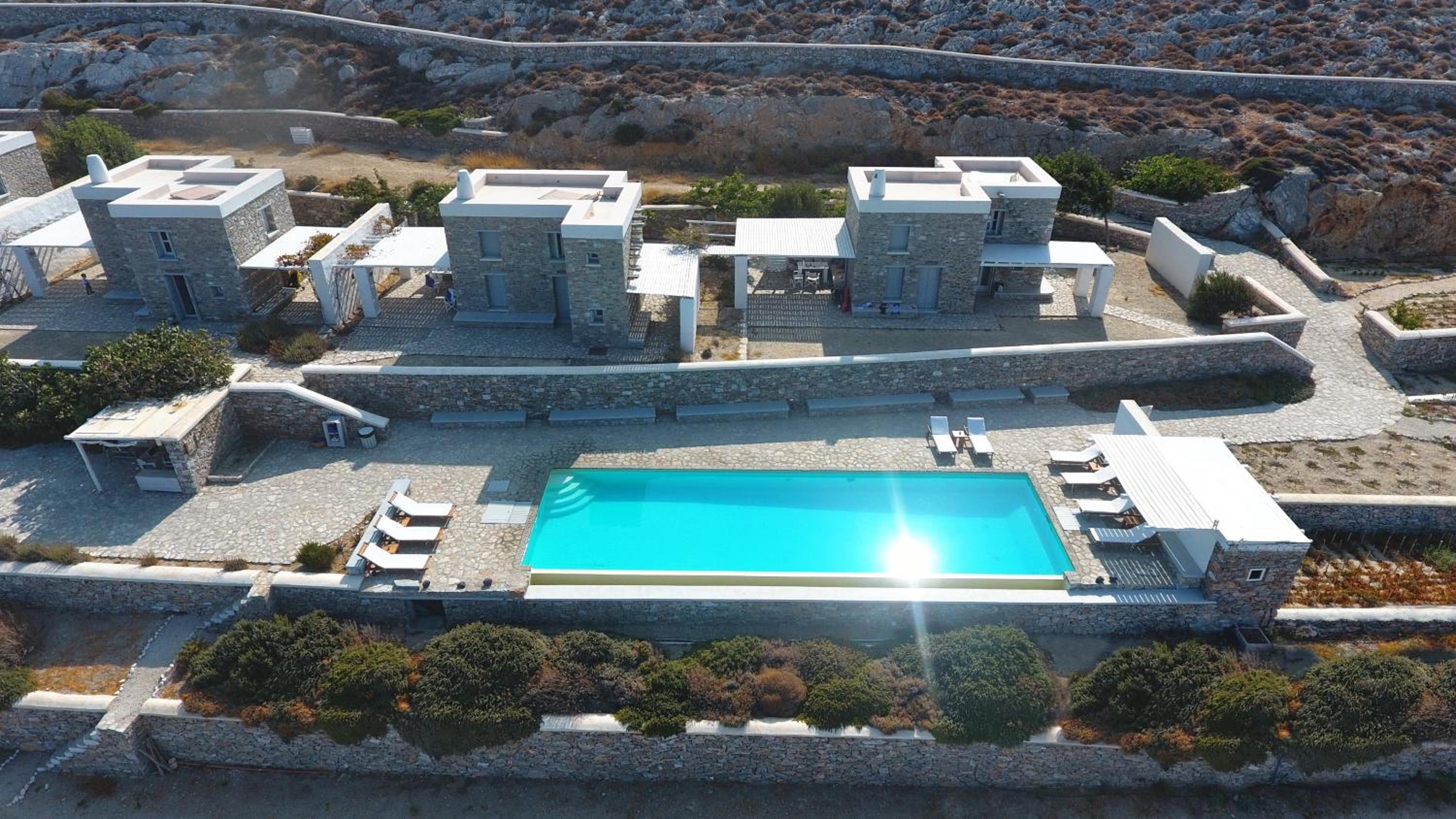 Folegandros Villas Seafront