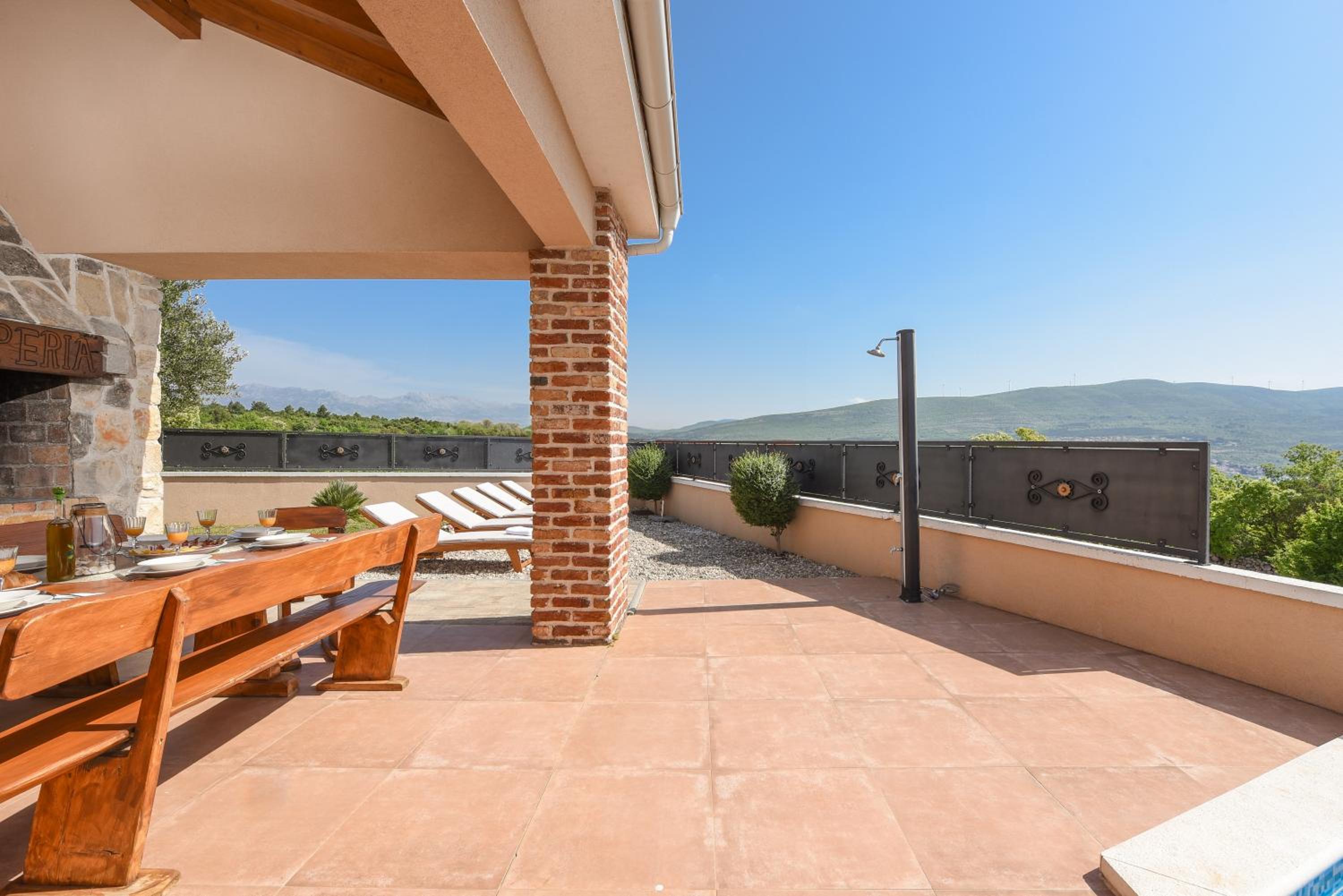 Villa With Heated Pool and Sea View near Zadar view 2