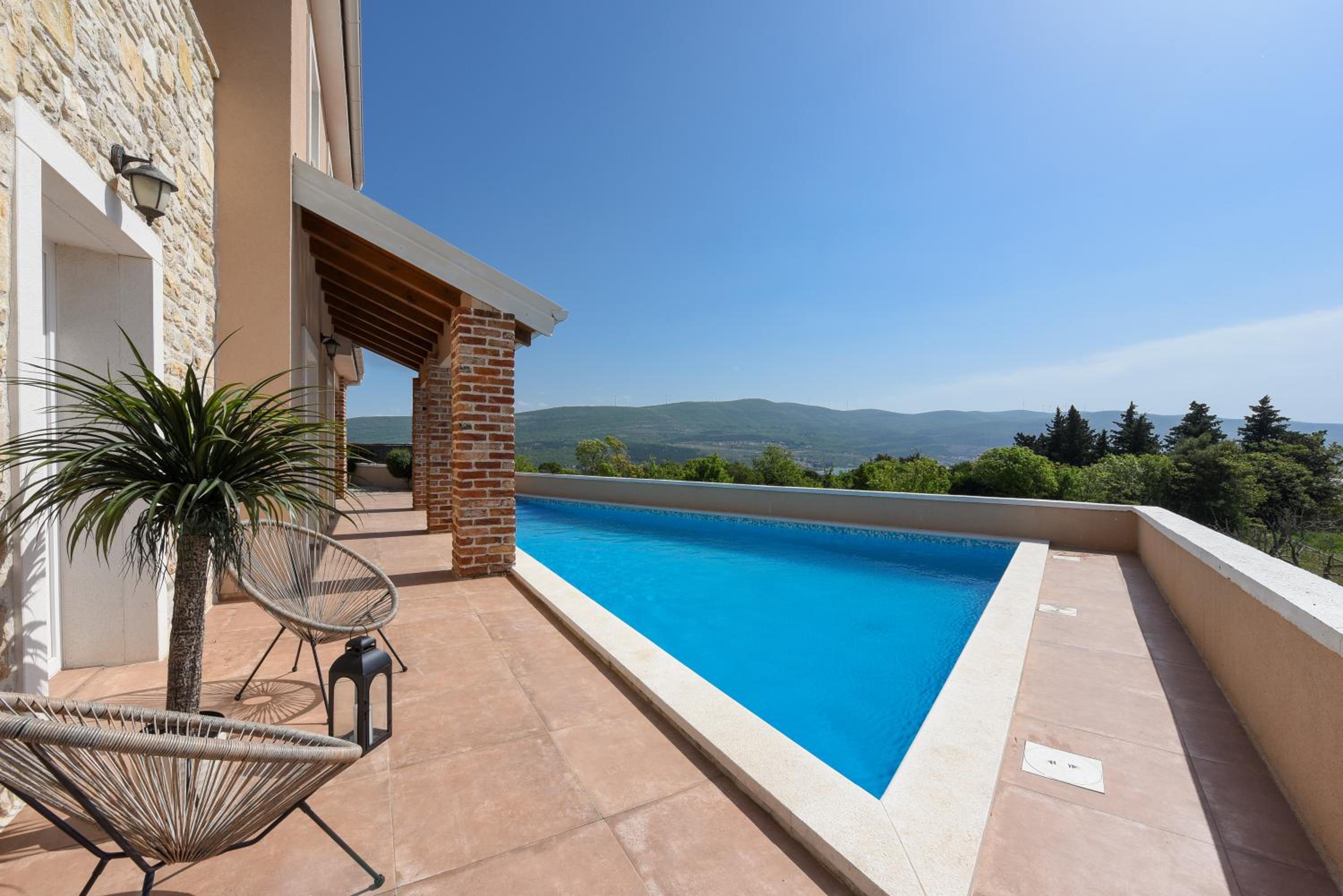 Villa With Heated Pool and Sea View near Zadar view 4