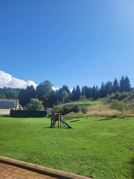 Domov na horách - Krkonoše - horký sud, pergola, dětské hřiště - celý dům