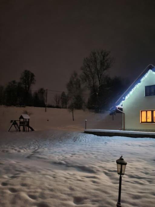 Domov na horách - Krkonoše - horký sud, pergola, dětské hřiště - celý dům