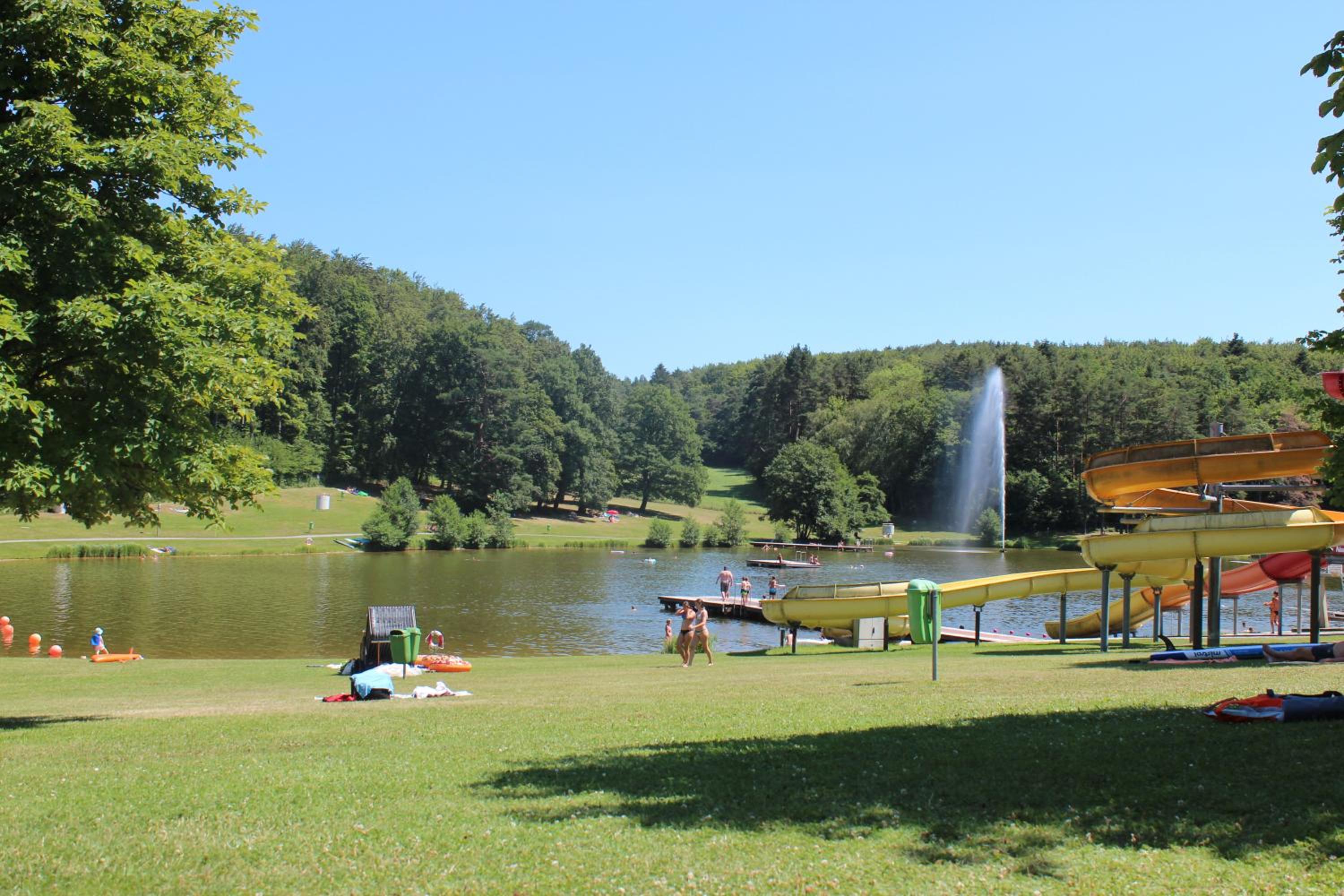 Bienenhaus Van Sonnensee