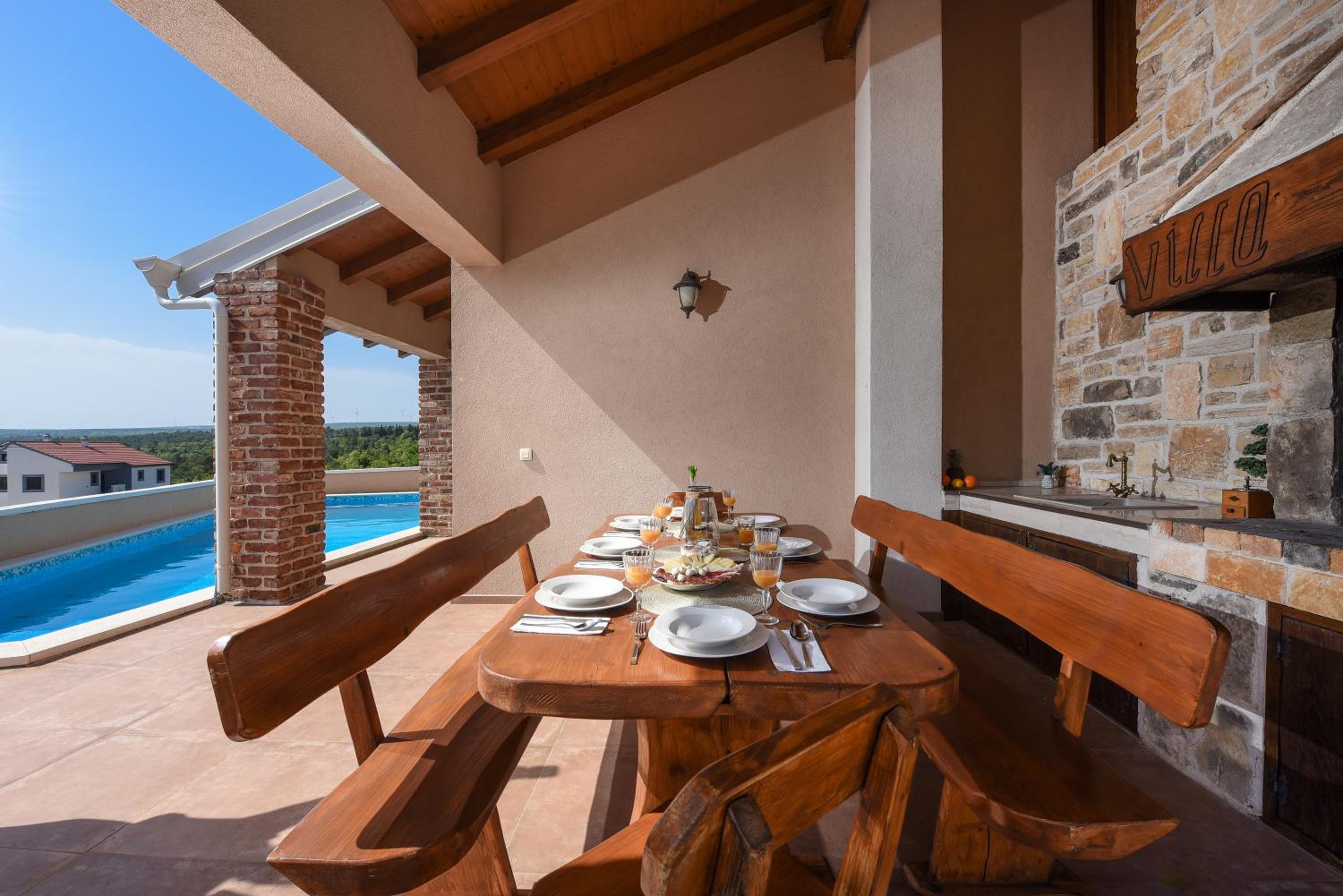 Villa With Heated Pool and Sea View near Zadar view 3