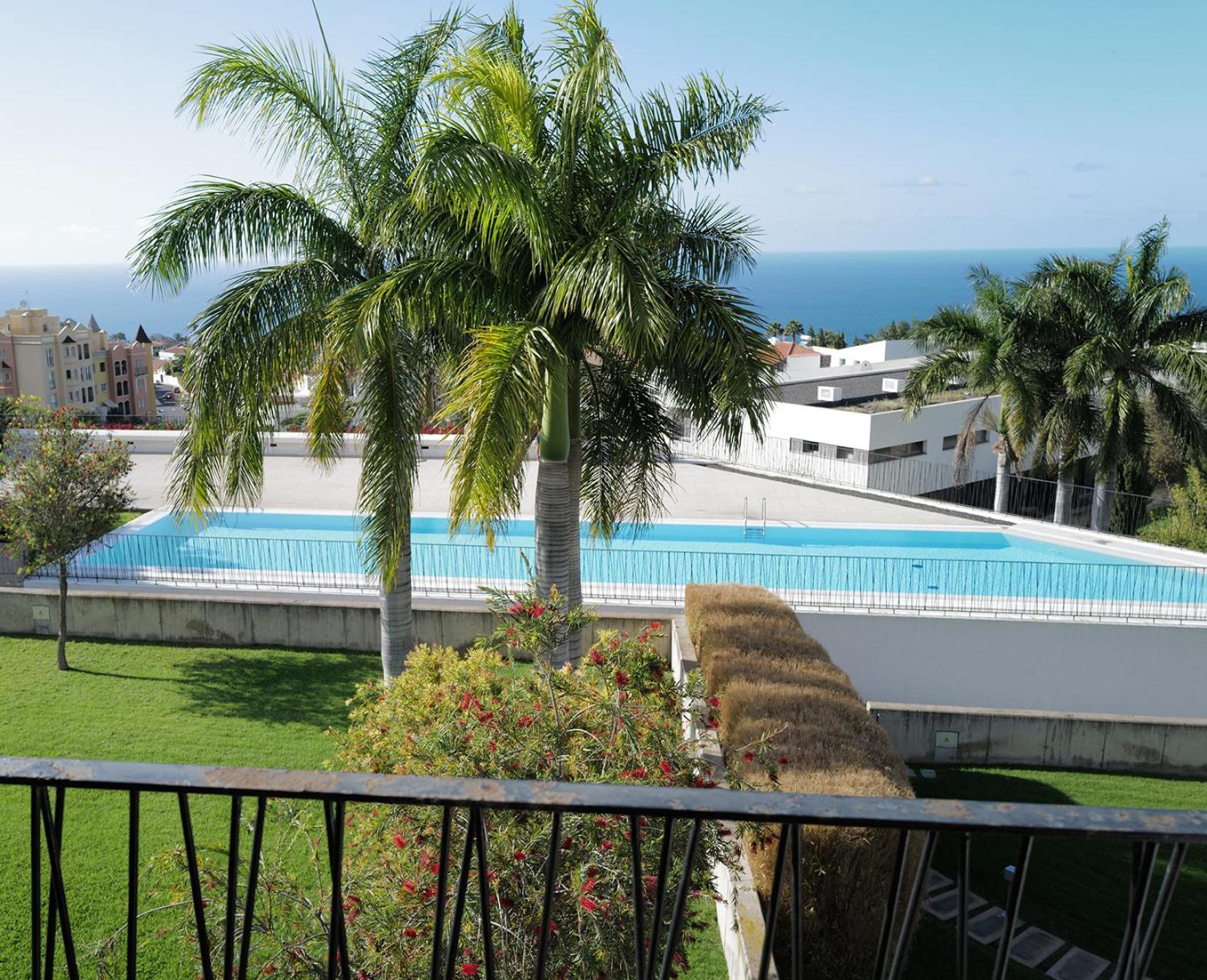 FEEL GOOD Ferienapartment mit Meerblick und Pool