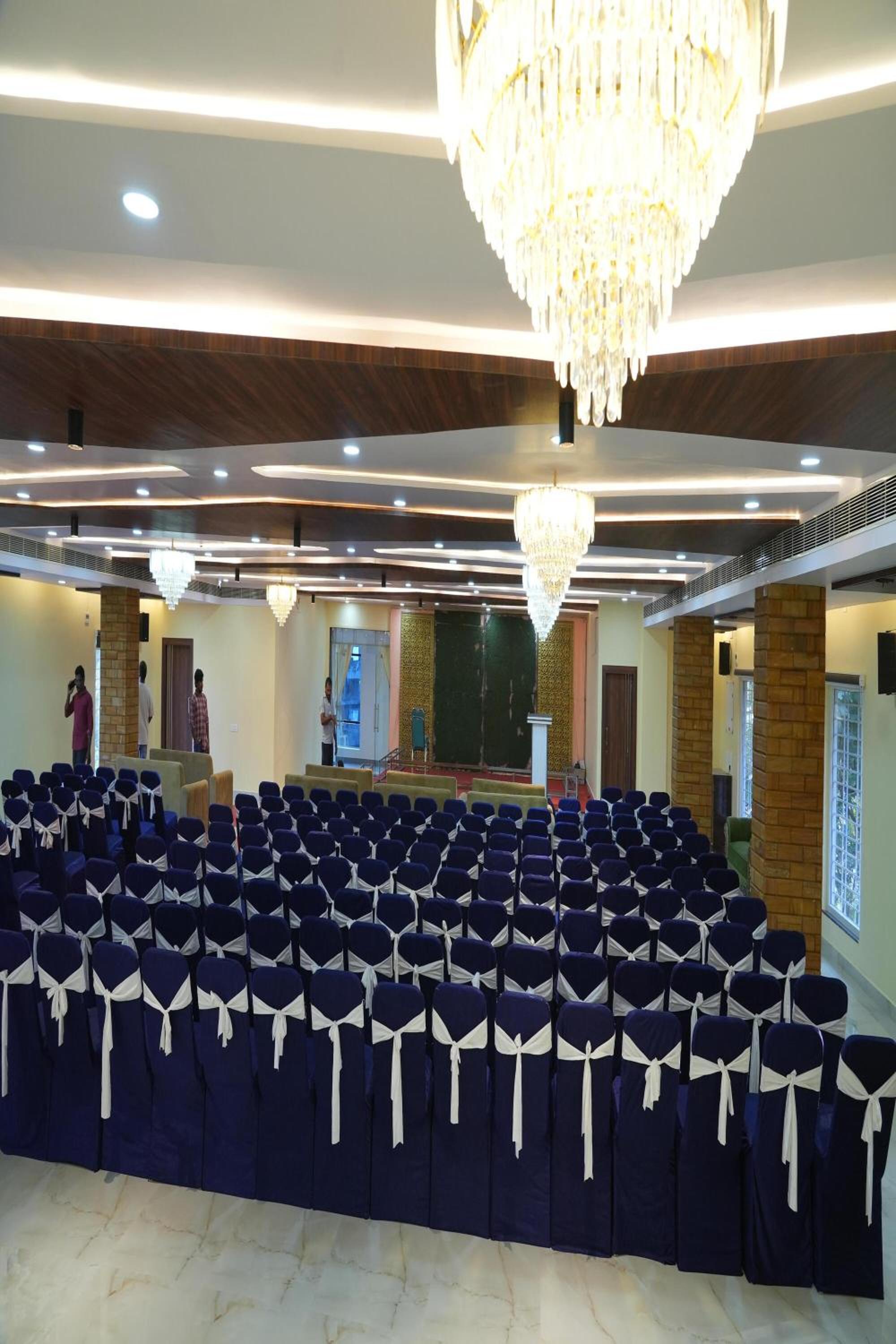 meeting & event spaces