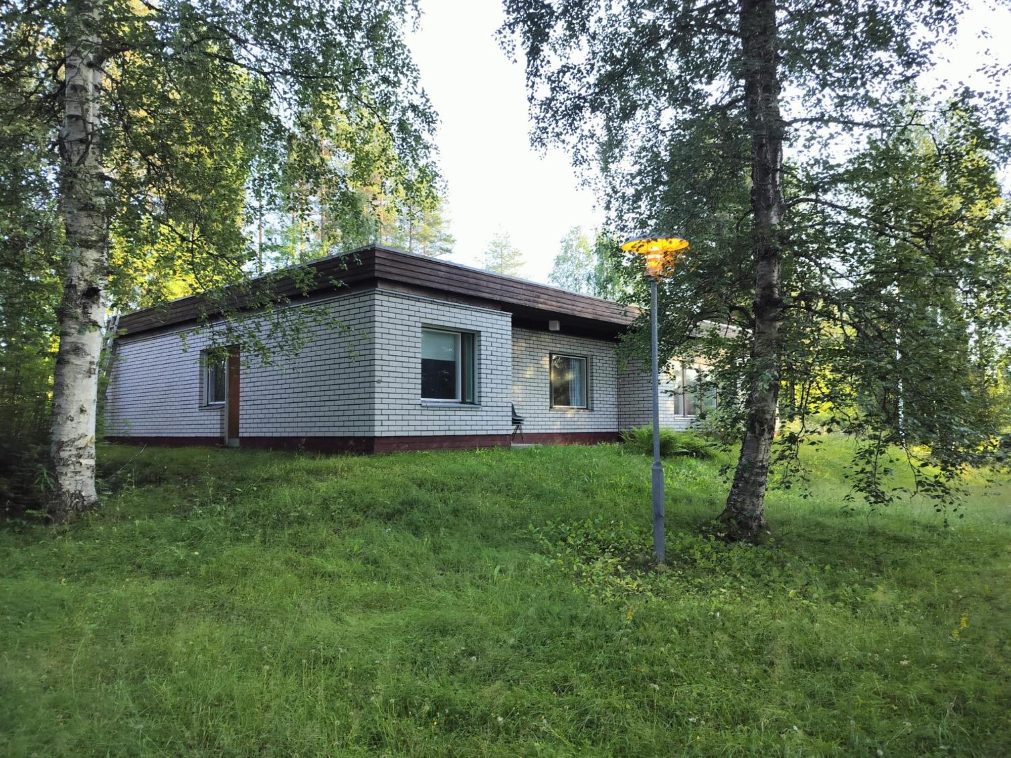 Aurora Holiday House