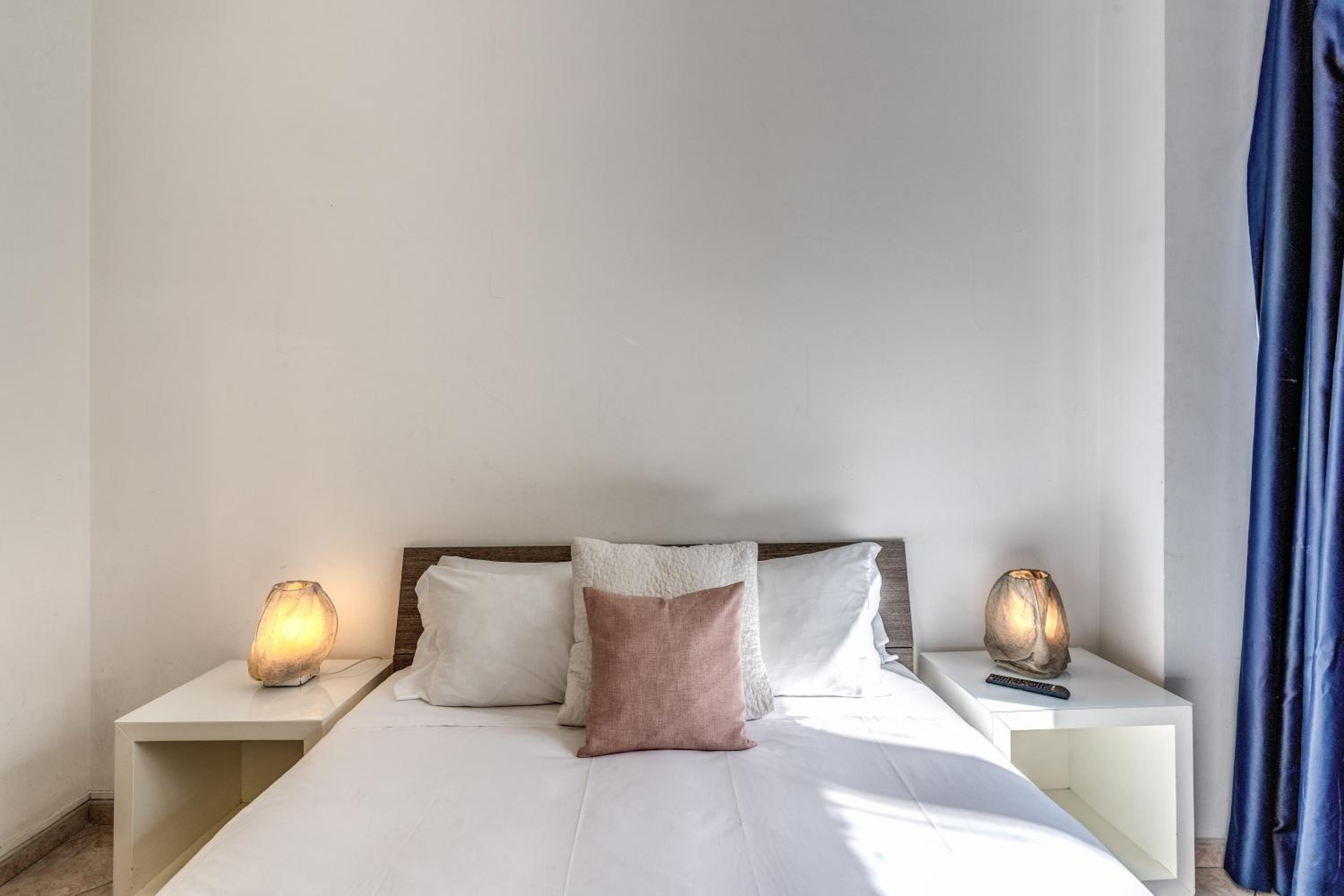 M&L Apartments - Ardesia Colosseo