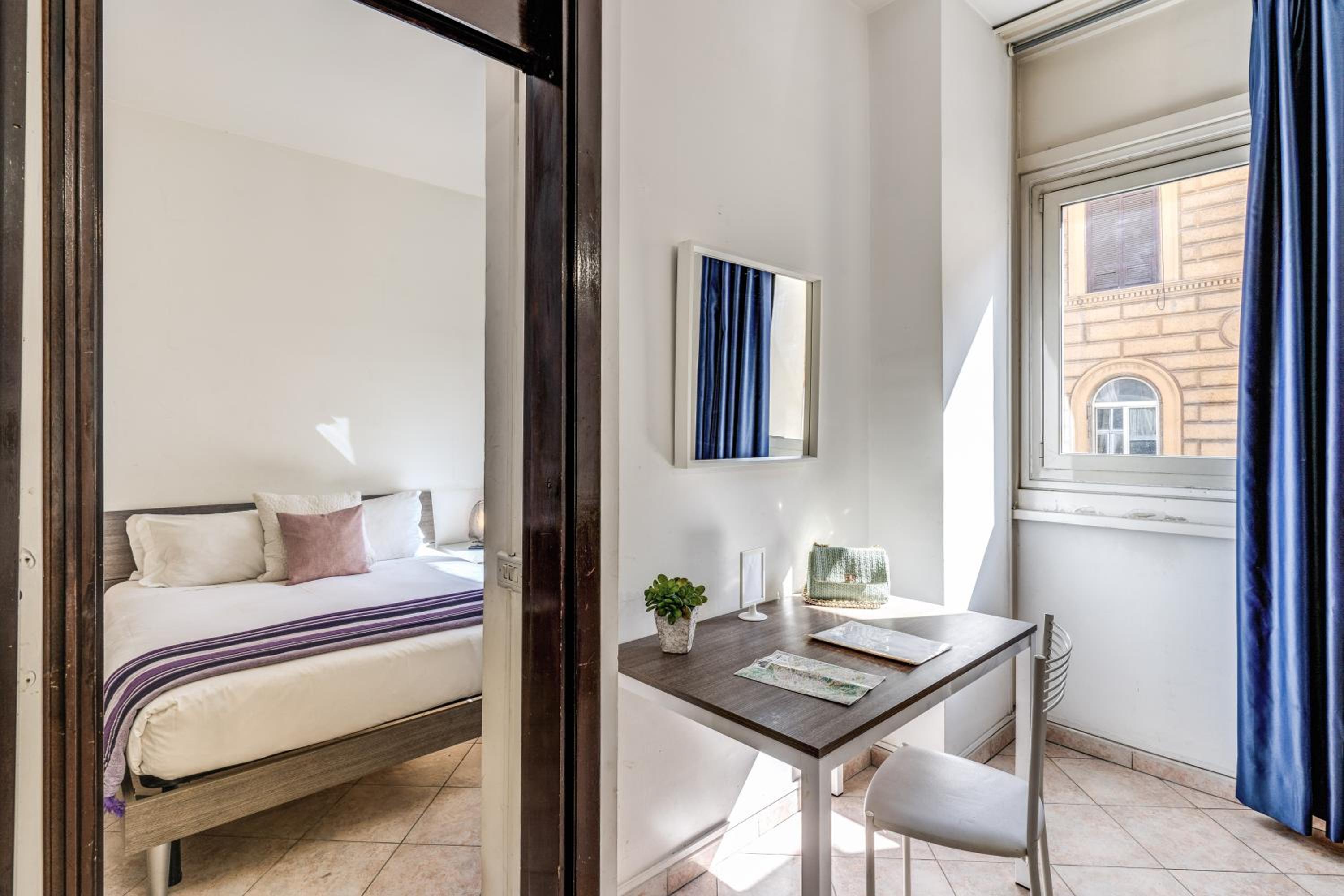 M&L Apartments - Ardesia Colosseo