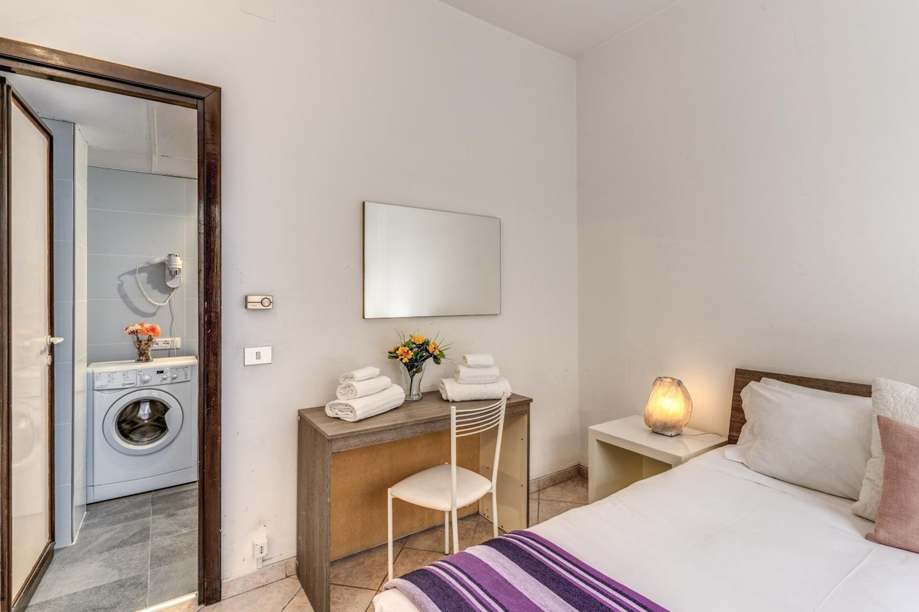 M&L Apartments - Ardesia Colosseo