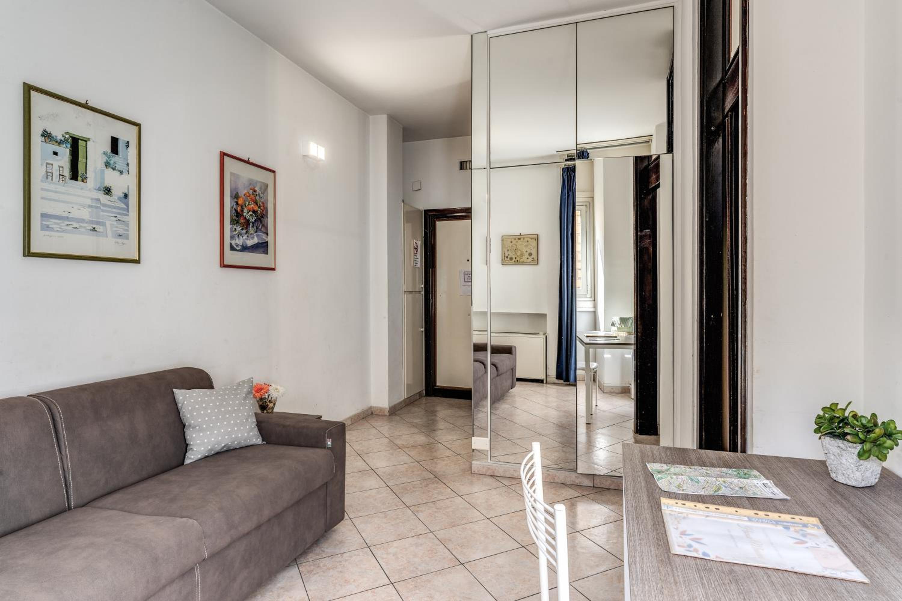 M&L Apartments - Ardesia Colosseo