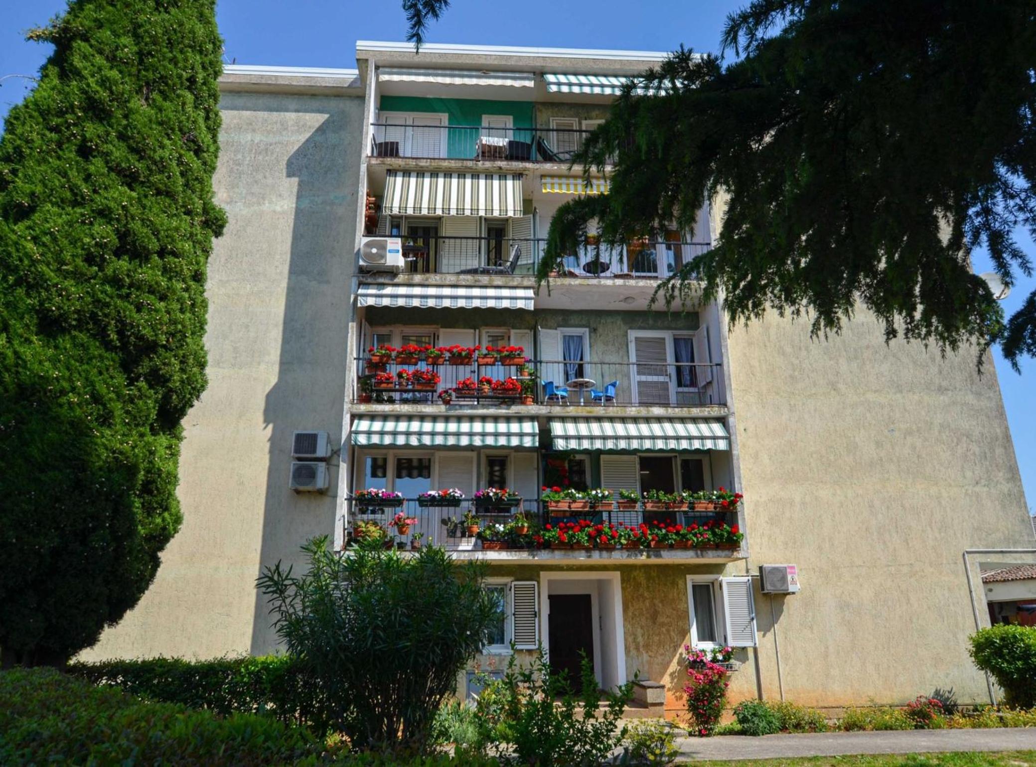 Cozy and Smart Rovinj Apartment with Balcony view 3