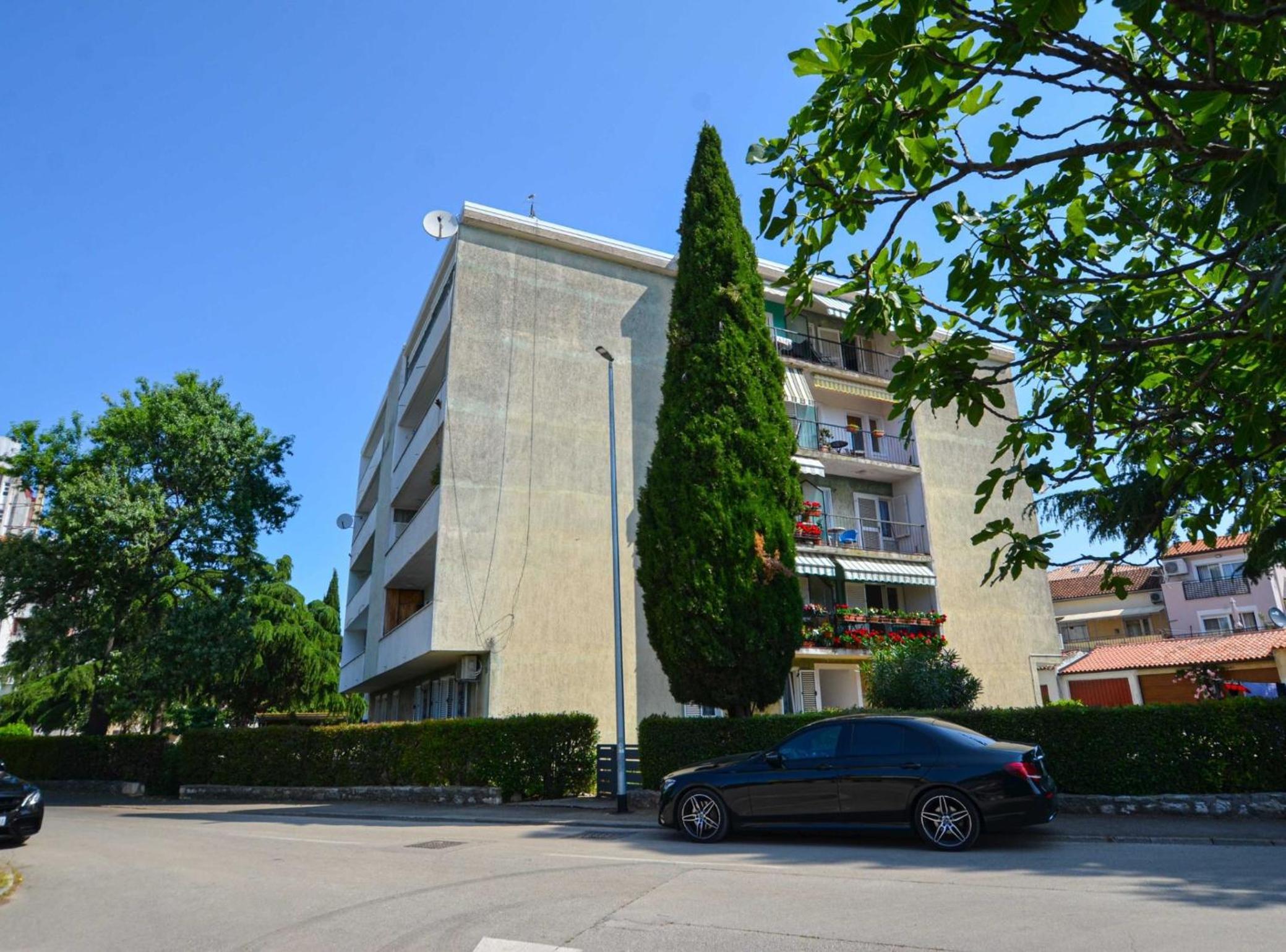 Cozy and Smart Rovinj Apartment with Balcony view 4