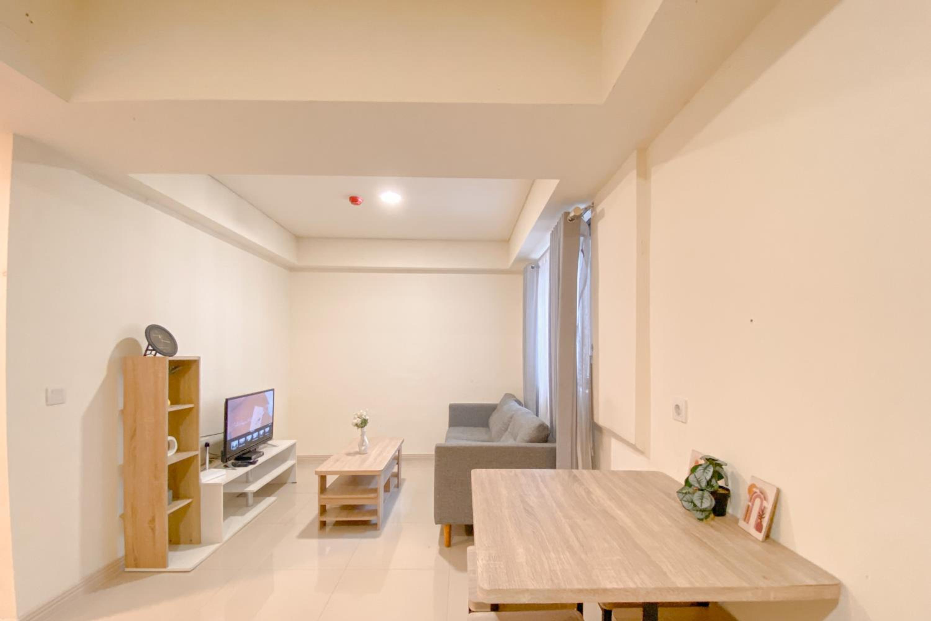 Modern 2BR Room at Meikarta Apartment By Travelio