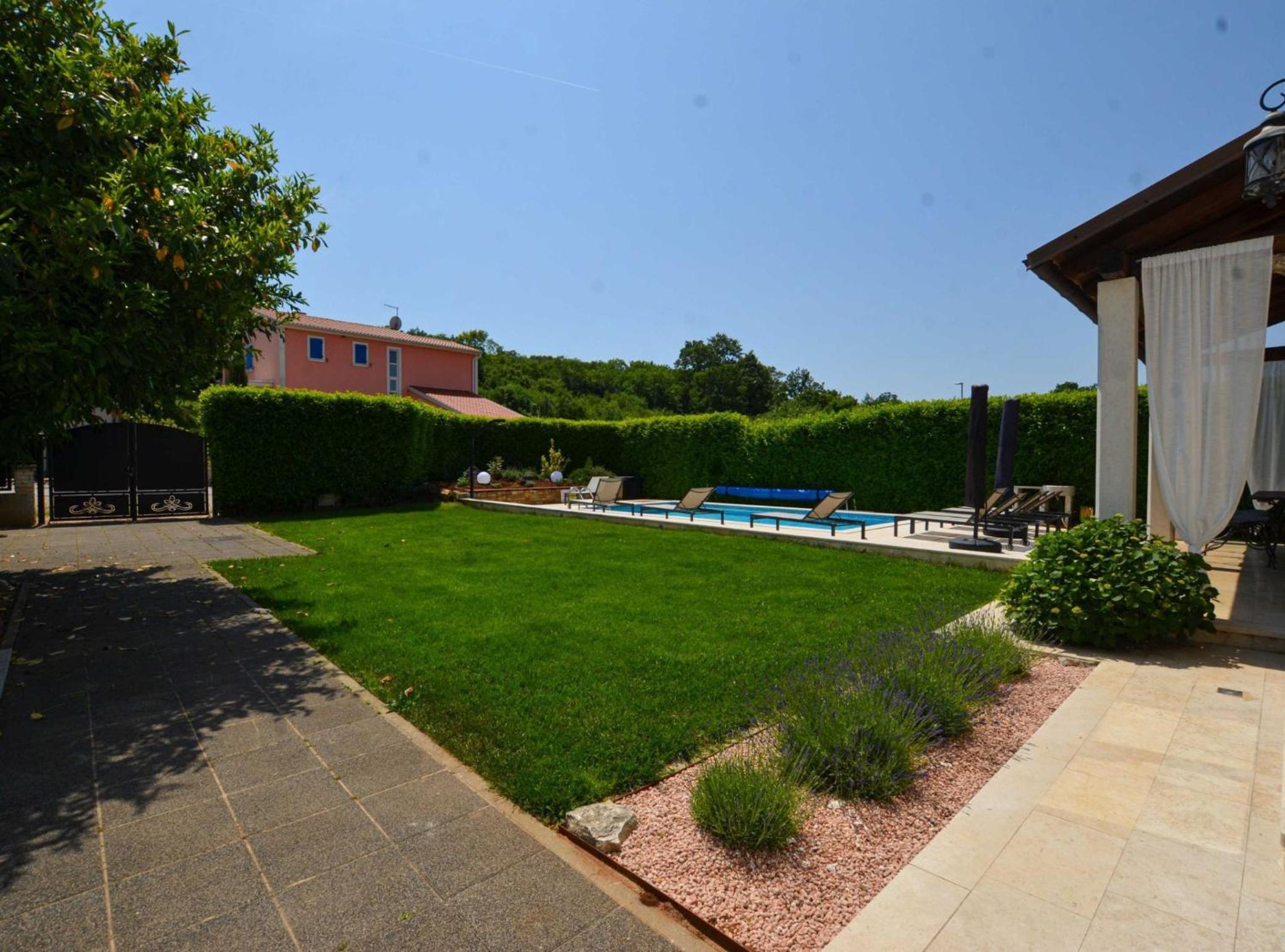 Sophisticated and Chic Villa with Pool